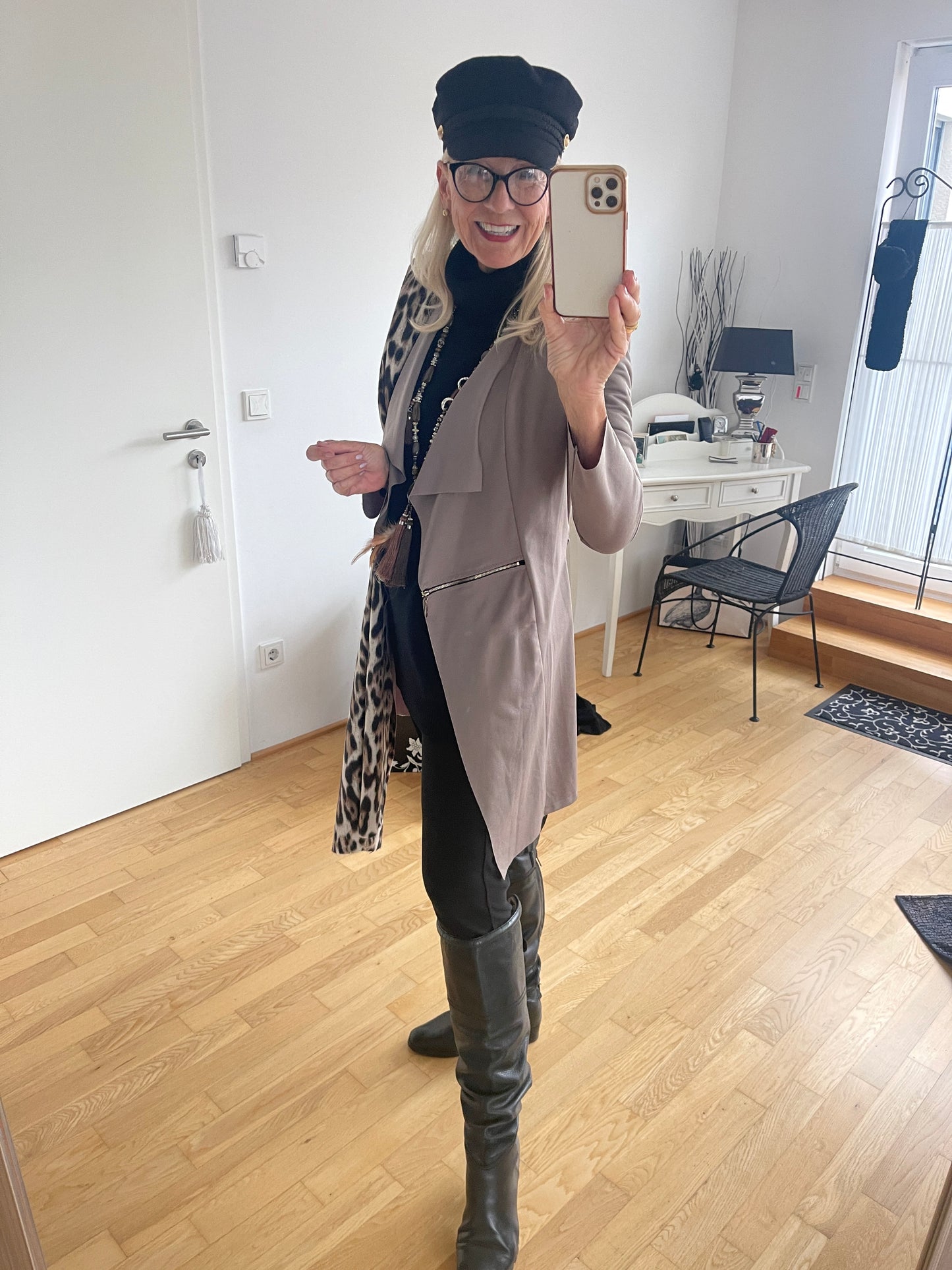 Blazer MERCATOR €79,90; lässig, locker und so herrlich stylisch