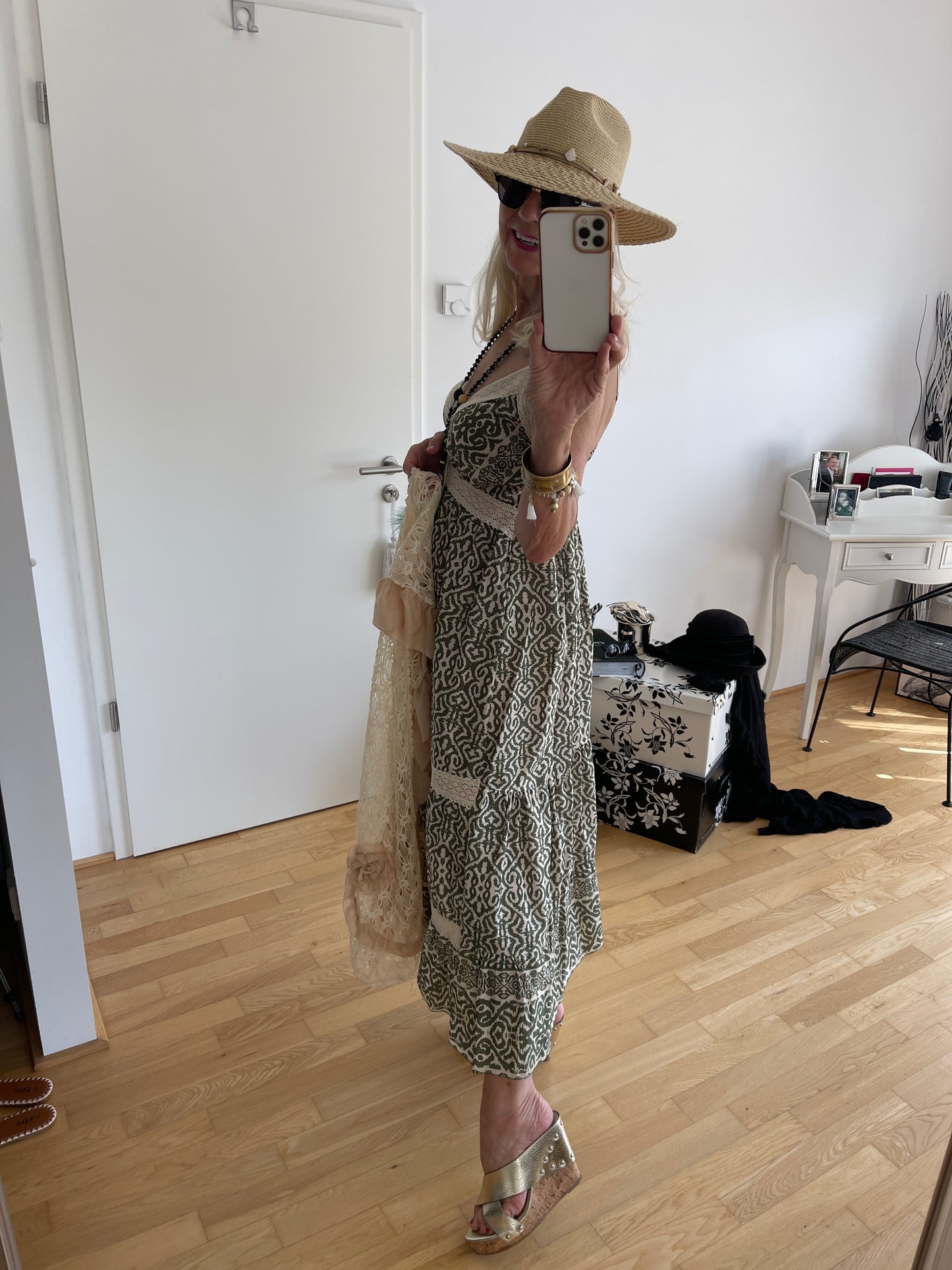 Kleid JAMIE green; jetzt €69,90 im Outlet anstatt €99,90; sooo schön sommerlich im Boheme-Style