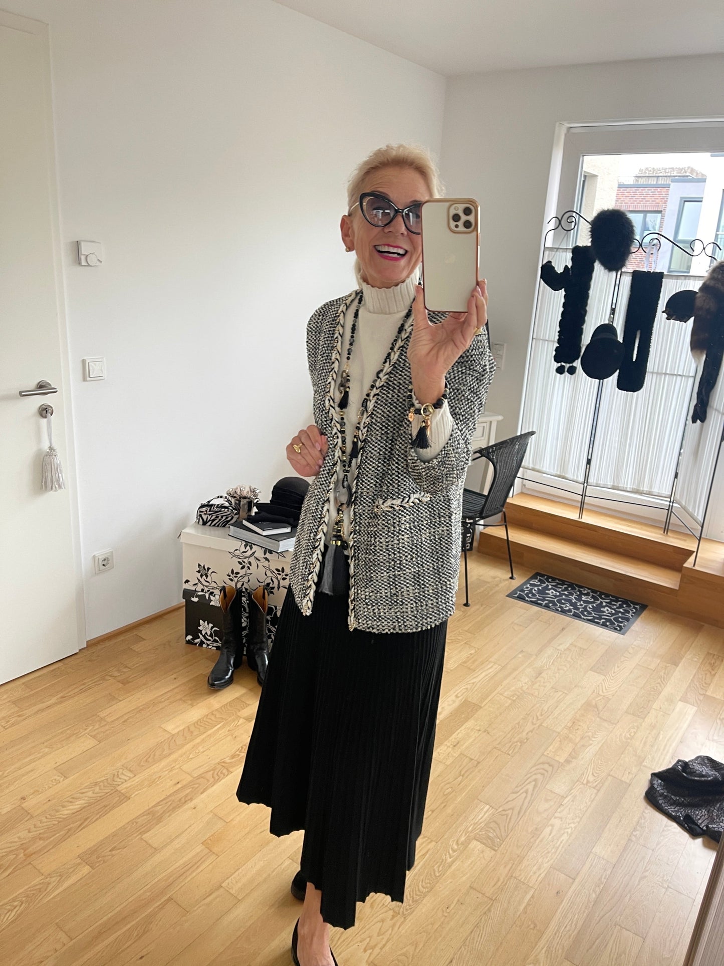 Jacke MASCHA jetzt €99,90; total schicker Strickblazer, perfekt kombinierbares Modell