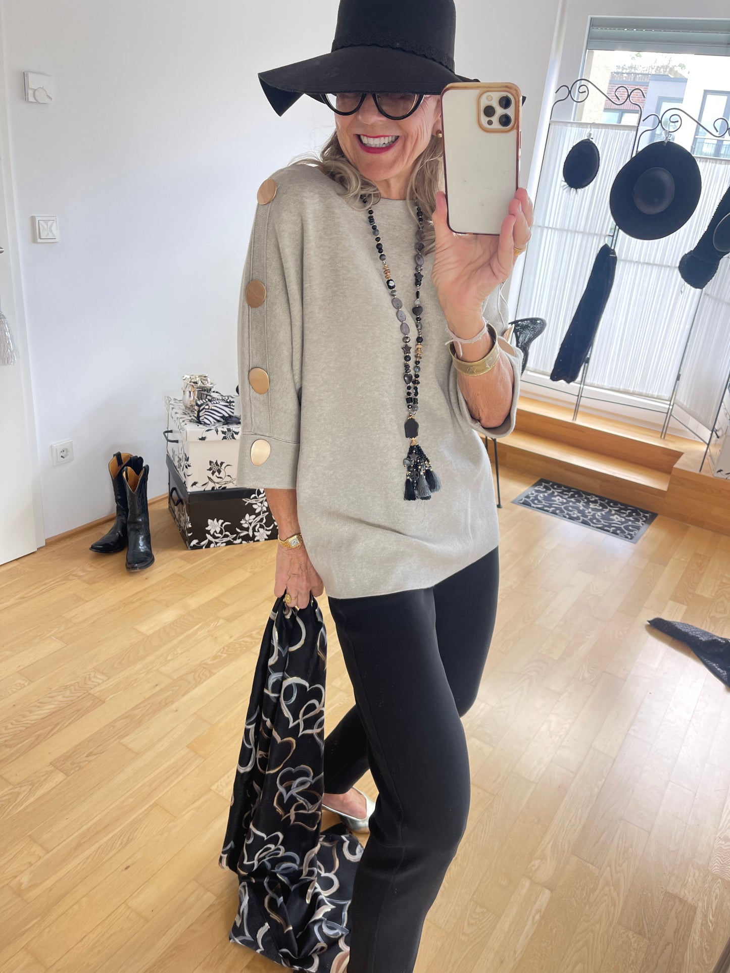 Oberteil SOLITÄR beige €89,90, edel, stylisch, extravagant & perfekt auch für größere Größen