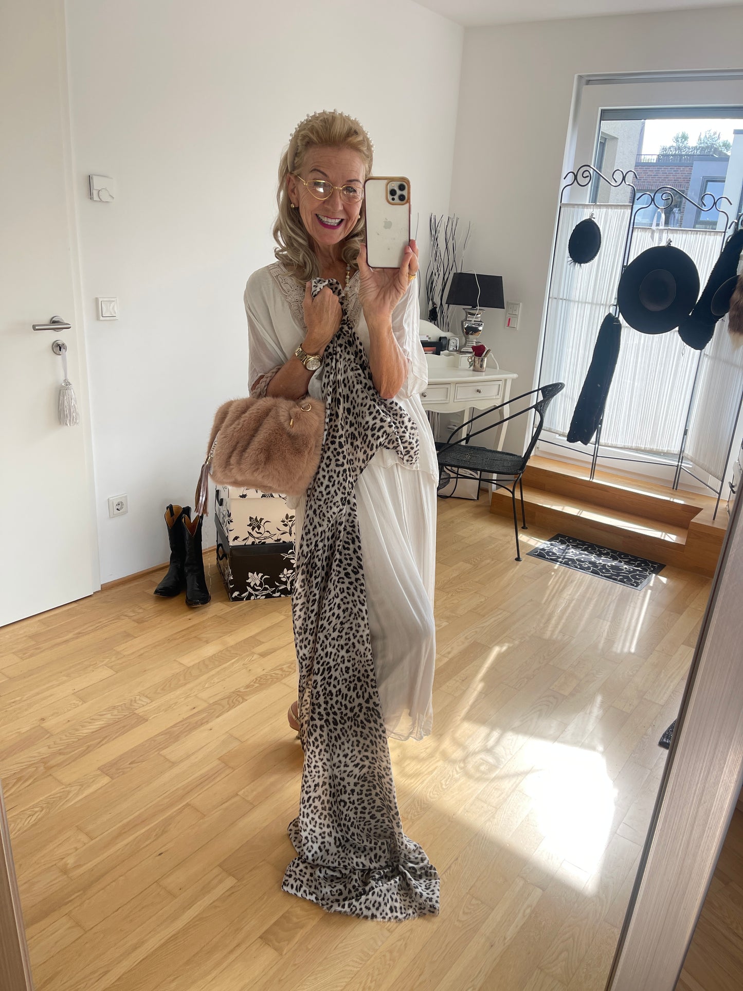 Schal DANDY €39,90; so ein schönes Accessoire