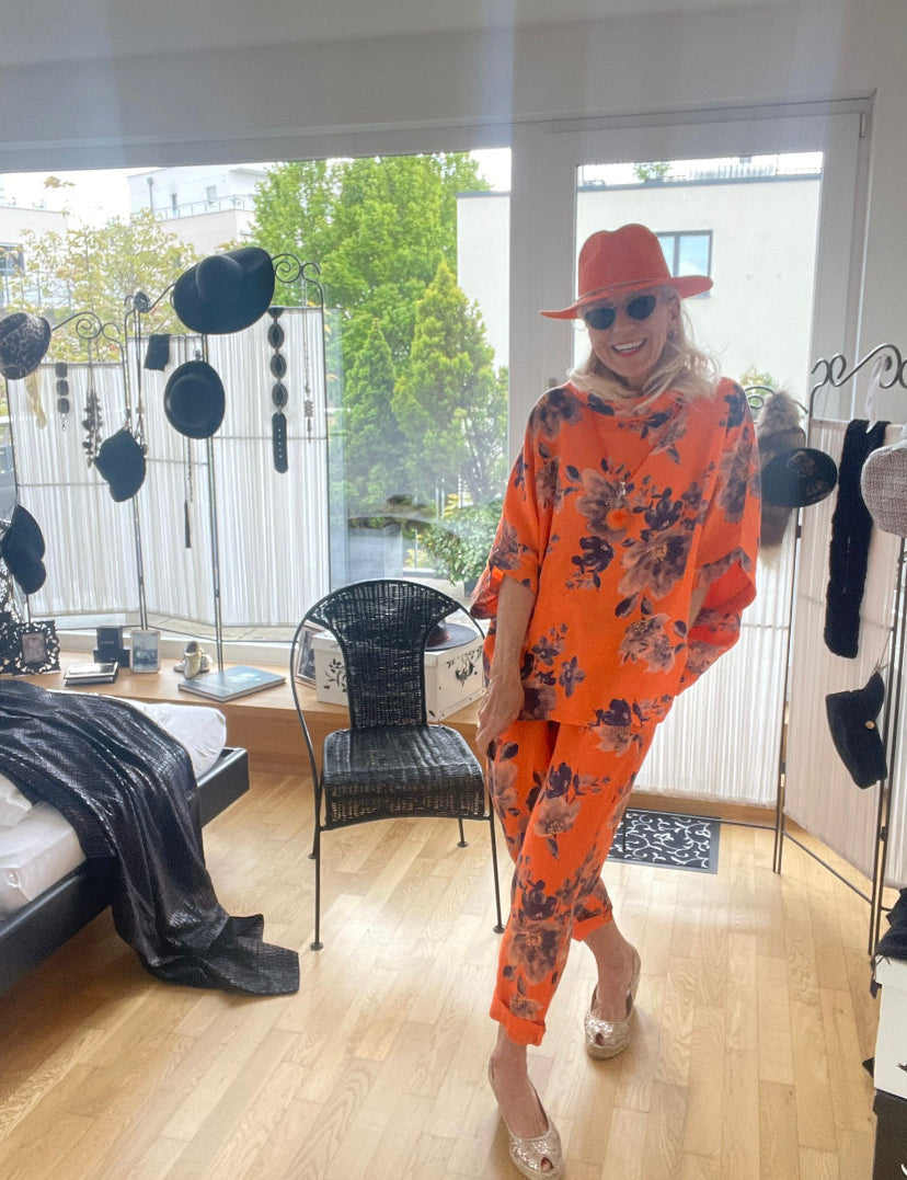 Hose SUMMER orange; jetzt €29,90 statt €89,90 im Summer-Outlet