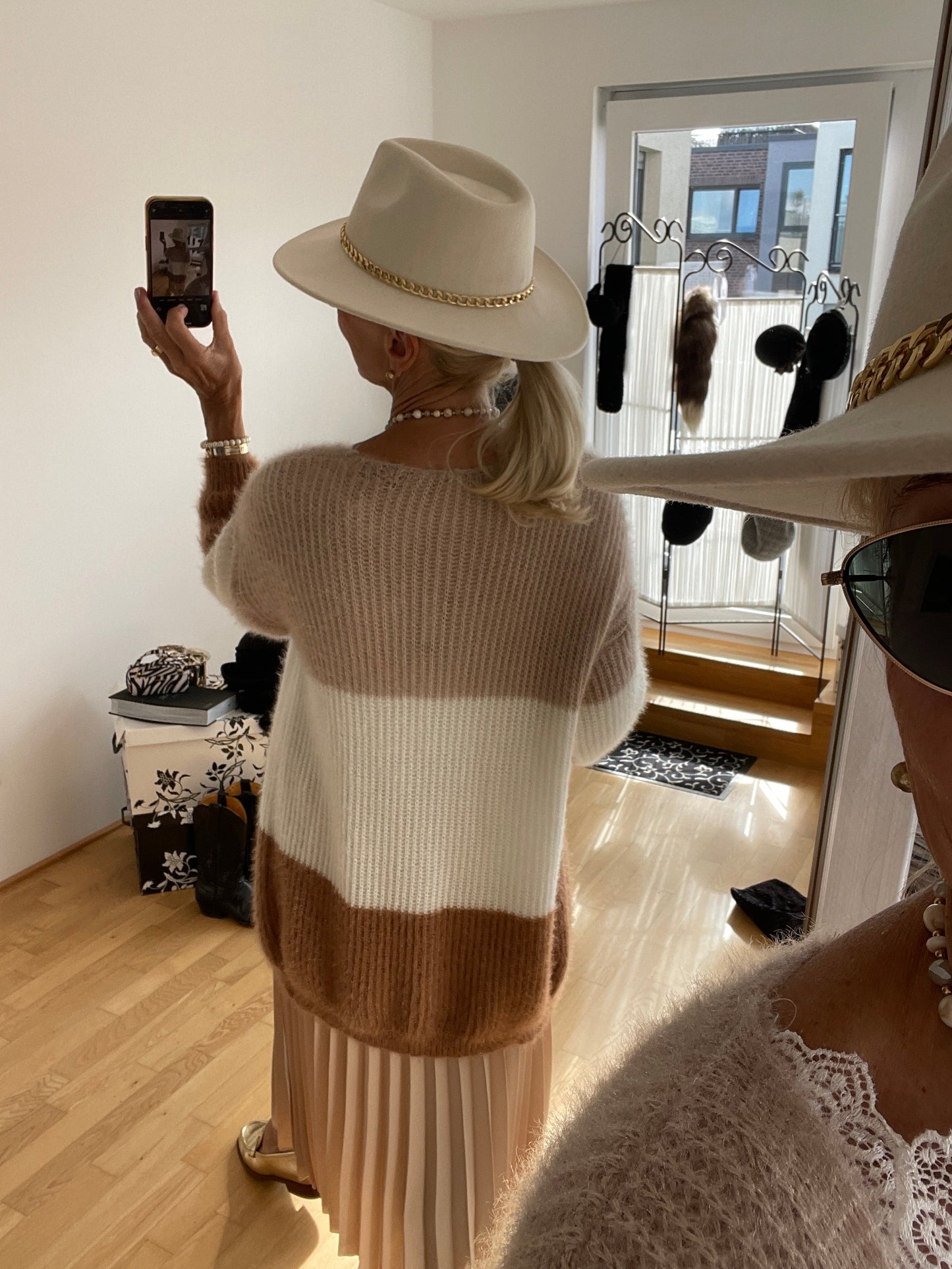 Jacke INKA jetzt €109,90; kuschelig schmeichelnde Longjacke in einer wunderschönen Farbkombi