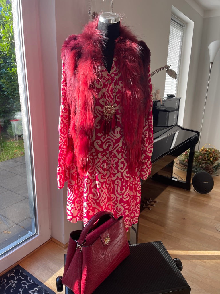 Weste VALENCIA rouge; €199,90; kuscheliges MUST-HAVE.. auch eine sehr schöne Geschenk-Idee