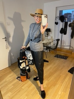 Pullover JANITOS grey; stylischer Look & herrlich angenehm zu tragen!! „IM BLACK-FRIDAY OUTLET“ nur noch €29,90 statt €79,90