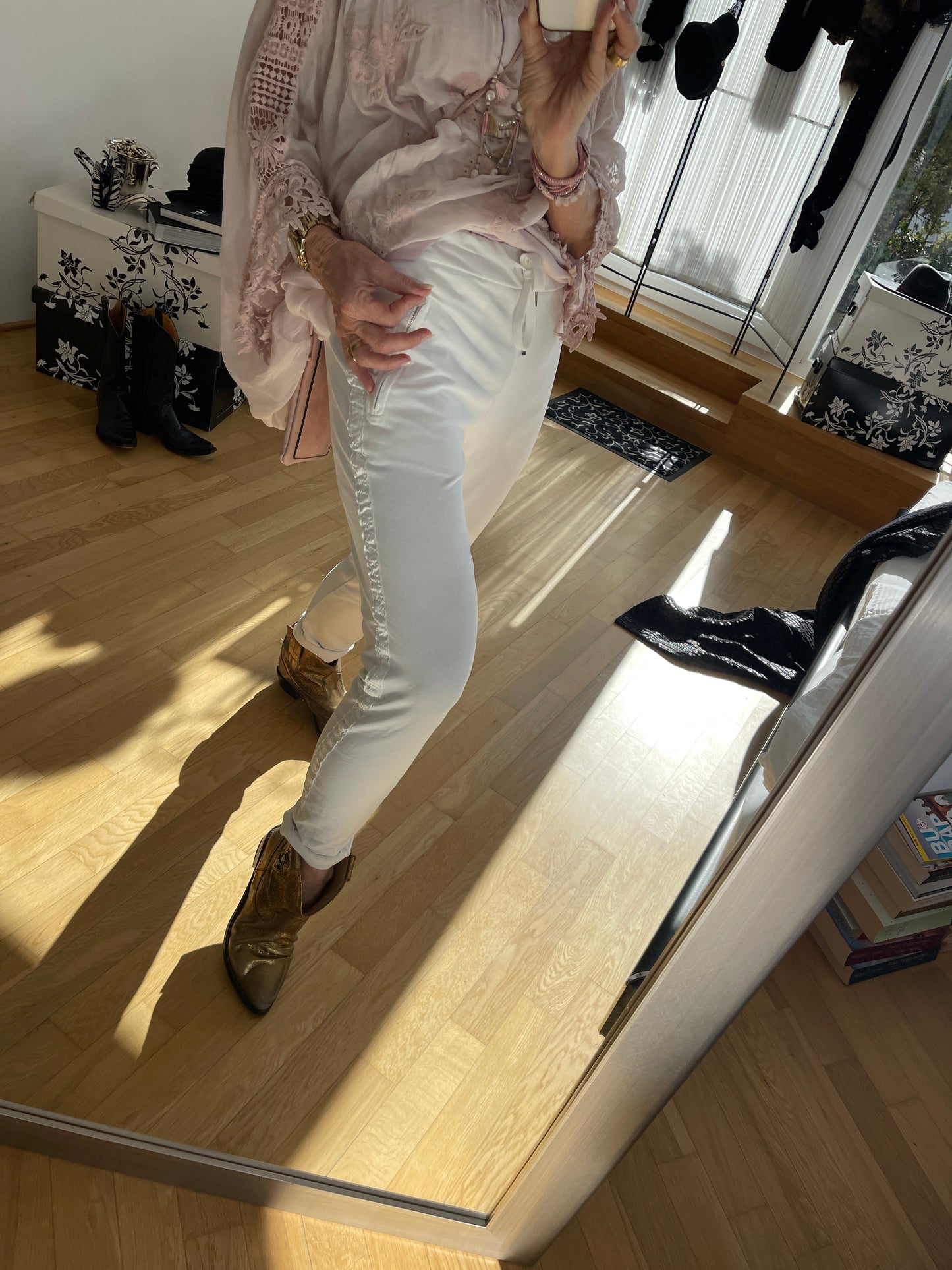 Hose KRETA Gr. M white €56,90 im ENDESS-SUMMER-SALE