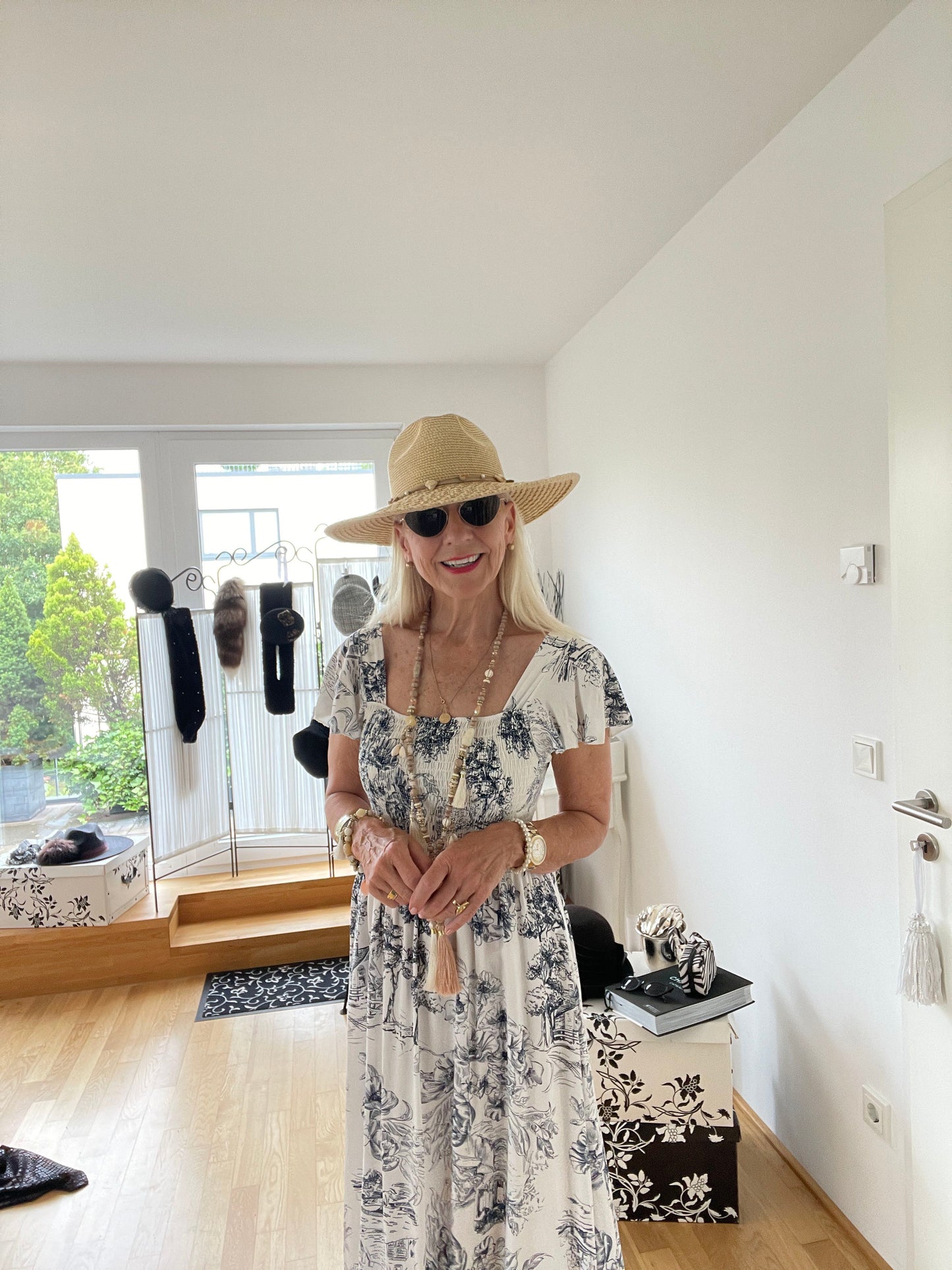 Kleid PATTY blue €79,90; sooo herrlich luftig und duftig, ein wahrer Sommertraum