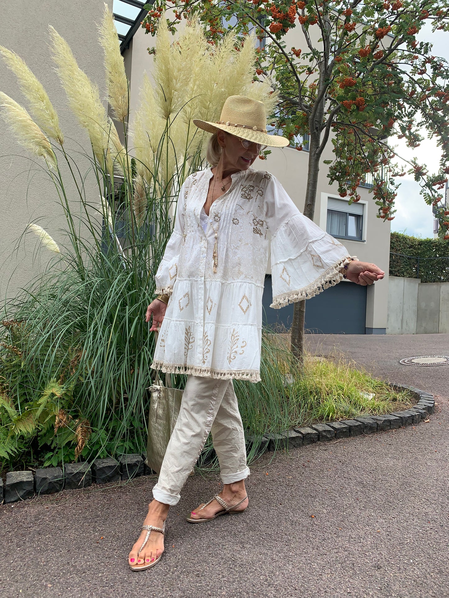 Tunika JASMIN white jetzt €49,90 im ENDLESS-SUMMER-SALE