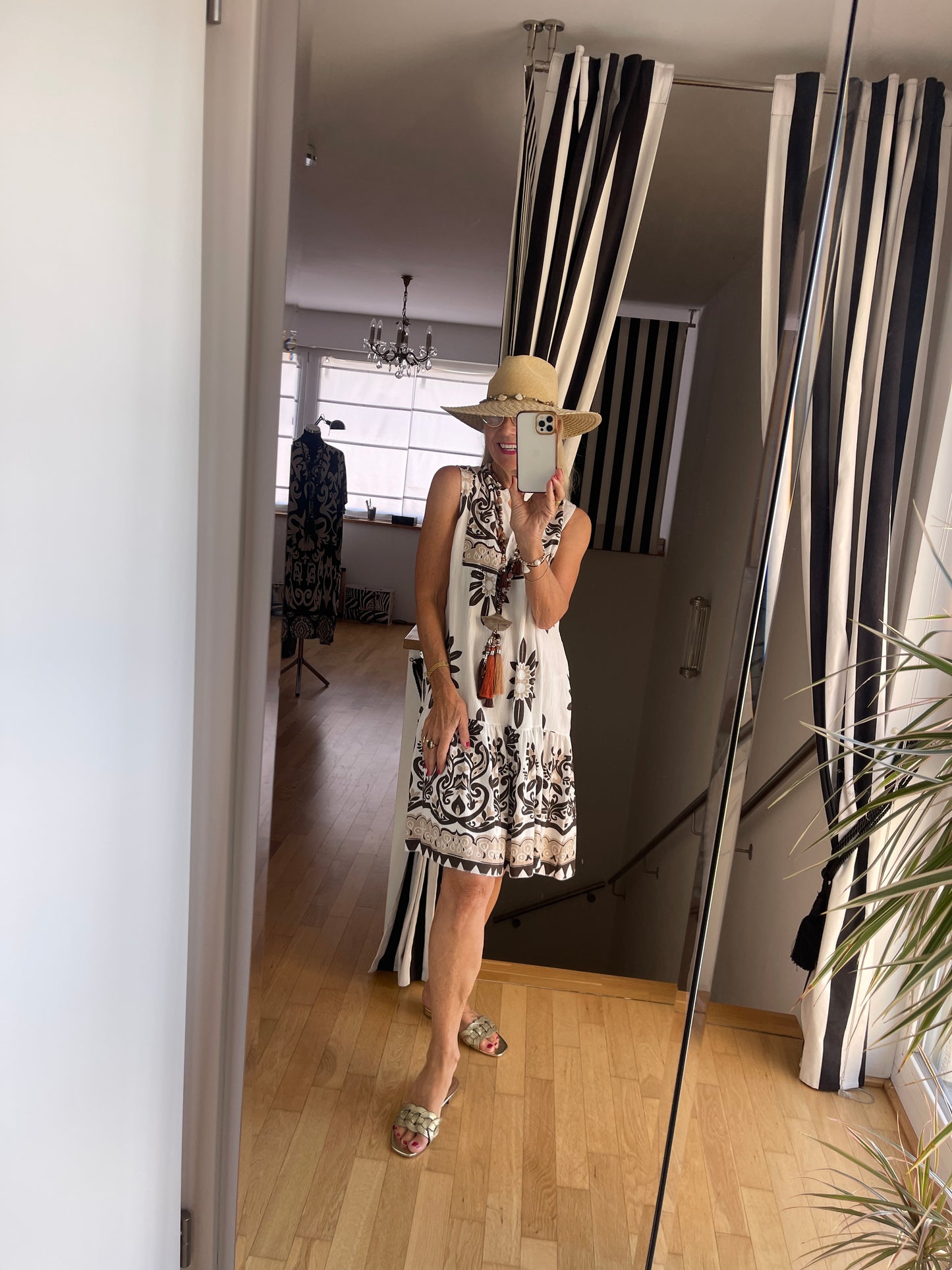 Kleid JONTE brown €49,90 statt €€79,90 .. ein perfekter sommerlicher Allrounder ☀️