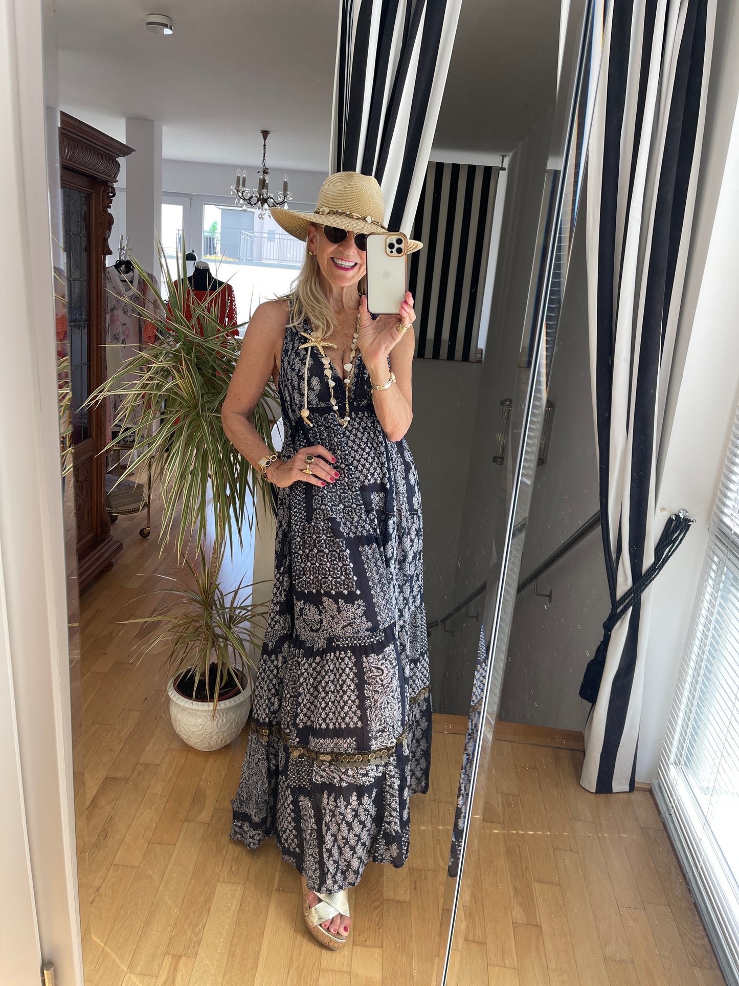 Kleid PERFECTO €129,90; was für ein modisches Sommermärchen