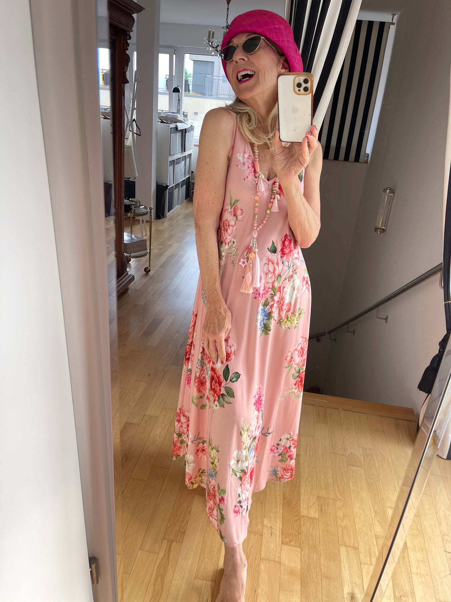 Kleid FLORA €99,90; so ein schöner Name, so ein schönes Kleid