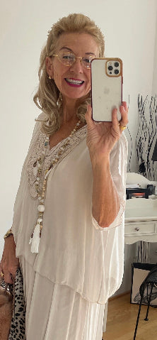Kette CLARA € 49,90; ein tolles Accessoire