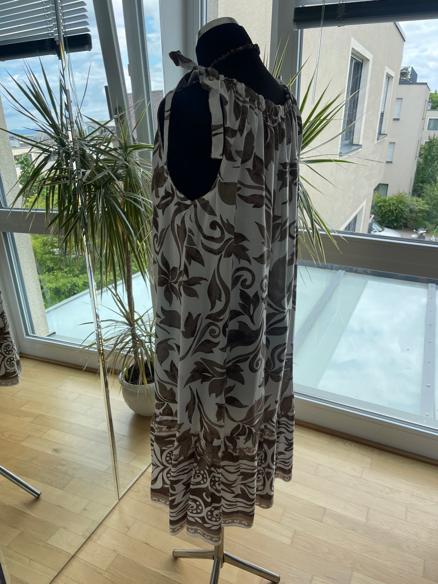 Kleid RICHI schoko €69,90; perfektes Sommerkleid