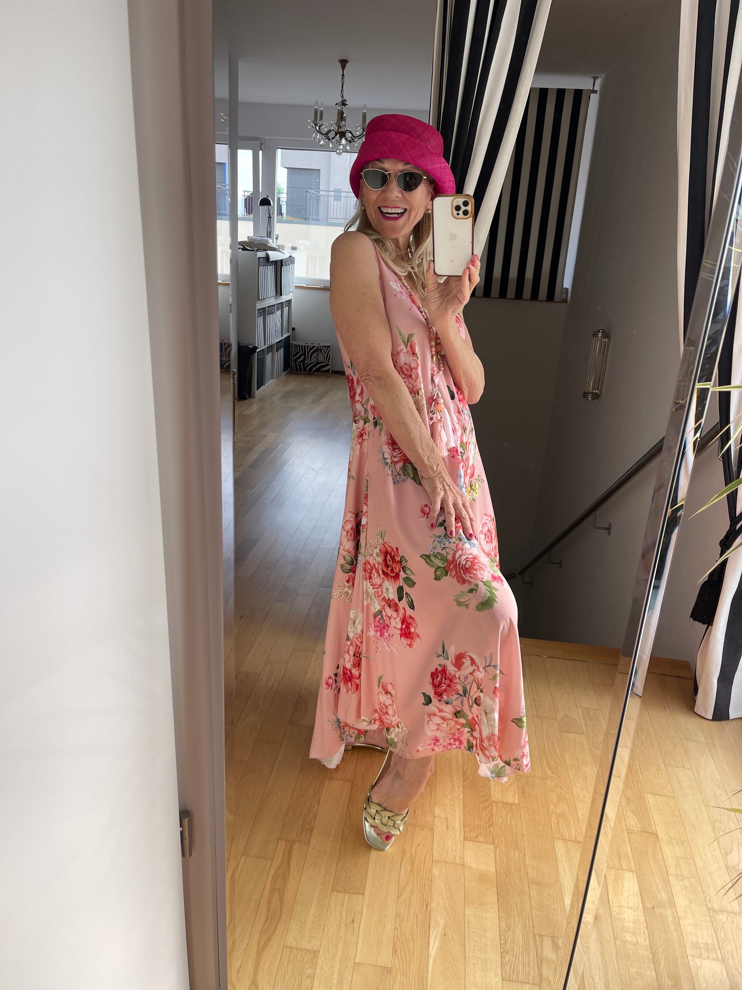 Kleid FLORA €99,90; so ein schöner Name, so ein schönes Kleid
