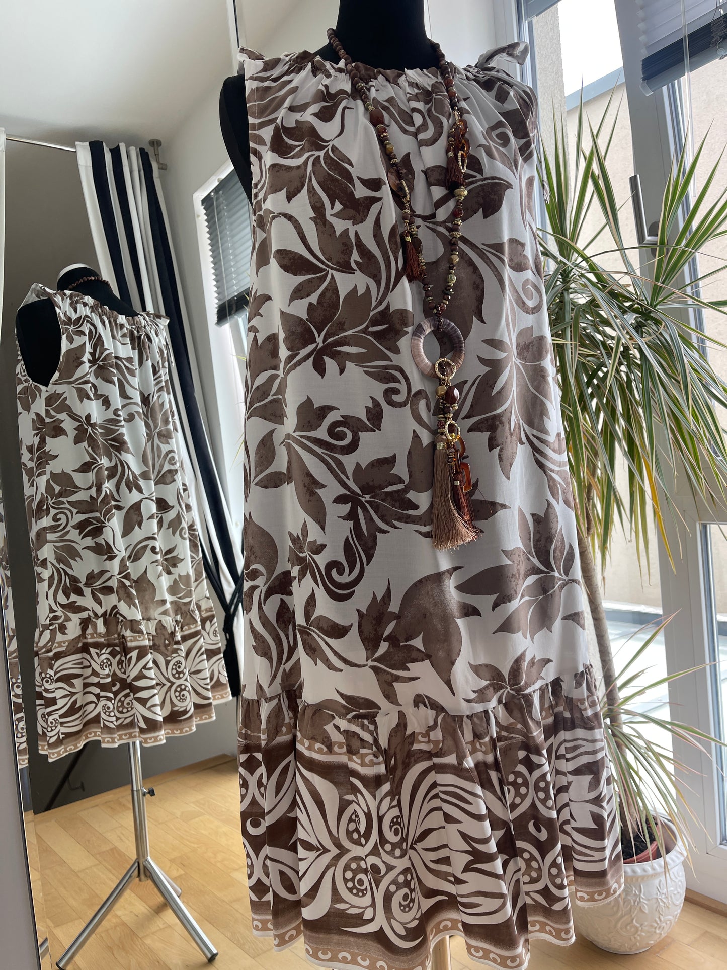 Kleid RICHI schoko €69,90; perfektes Sommerkleid