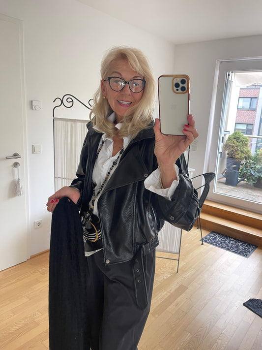 Jacke MONTREUX €169,90; richtig cool & sooo lässig, mega!🍂
