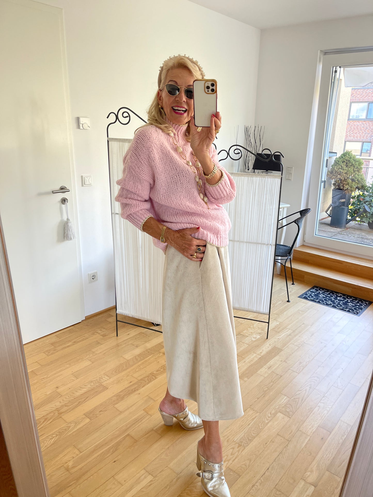 Rock CASCADEUR €99,90; edler Feincord,…so angenehm und herrlich fallend🍂