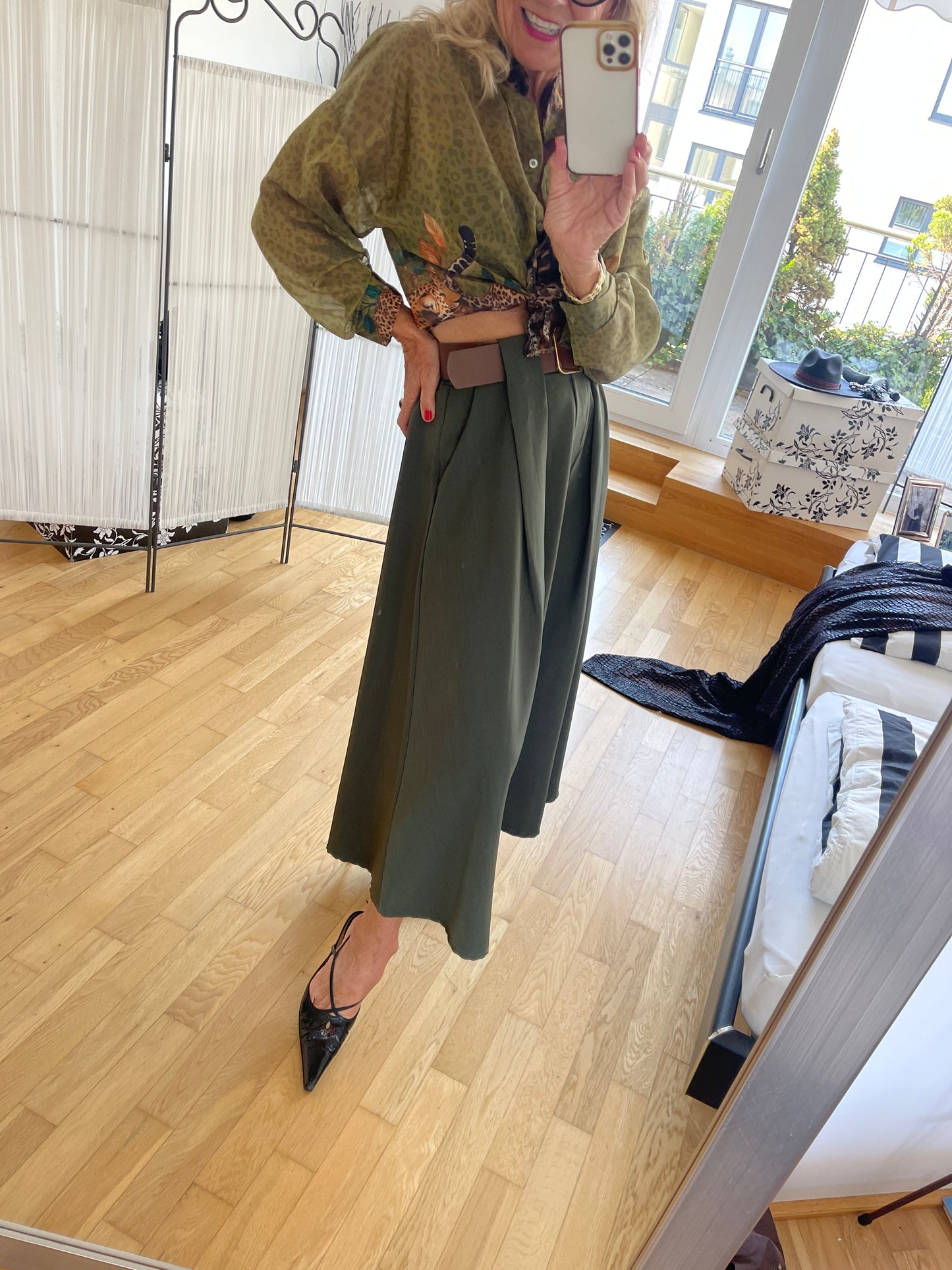 Rock VAILIKI oliv €99,90; .. einfach nur genial dieses Modell