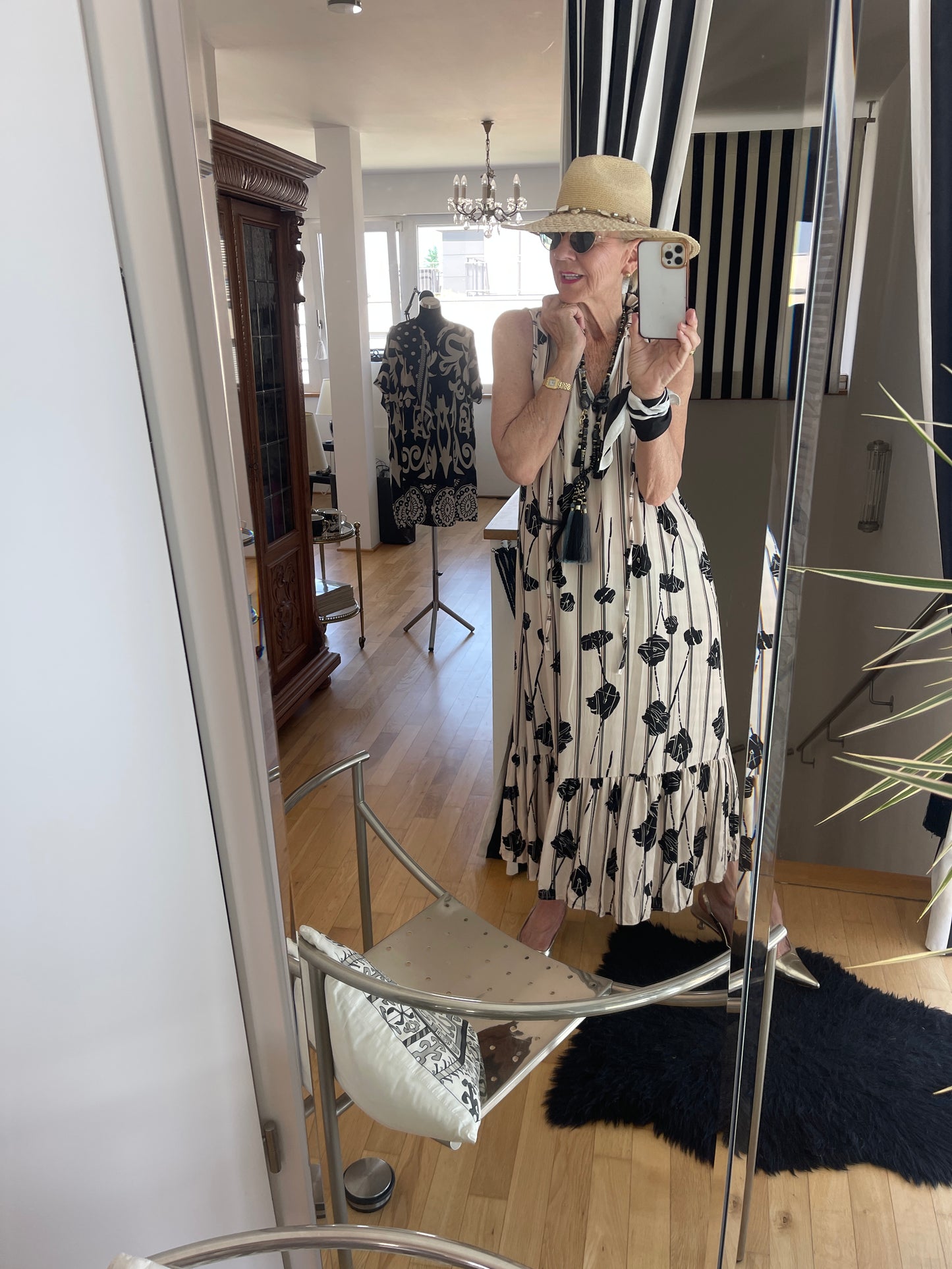 Kleid LUNGO €119,90; … was für ein wunderschönes Maxikleid