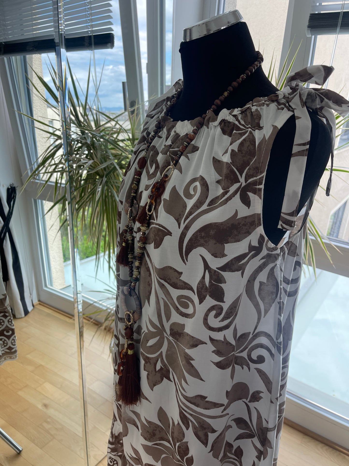 Kleid RICHI schoko €69,90; perfektes Sommerkleid