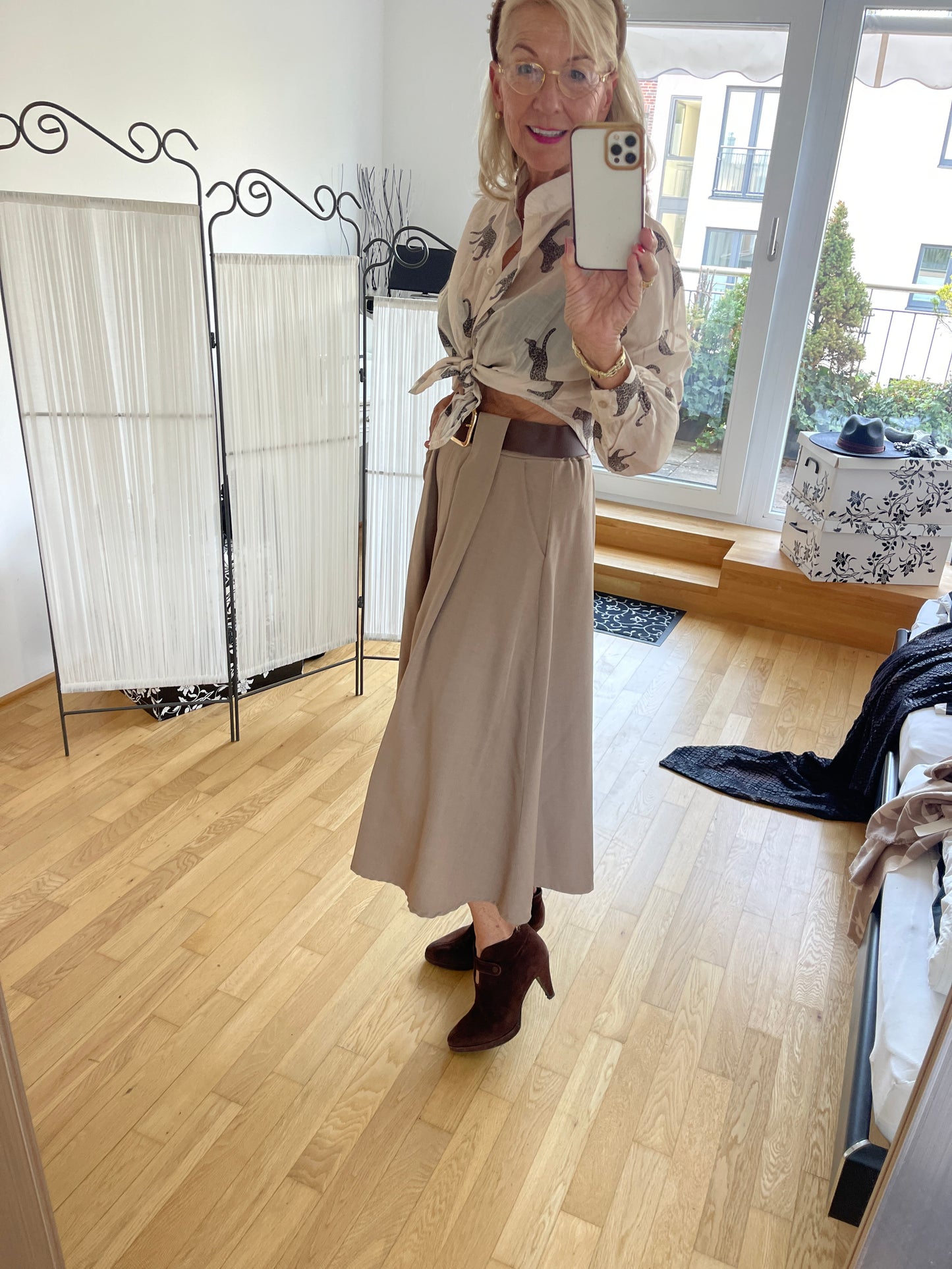Rock VASILIKI beige €99,90; einfach ein grandioser Schnitt