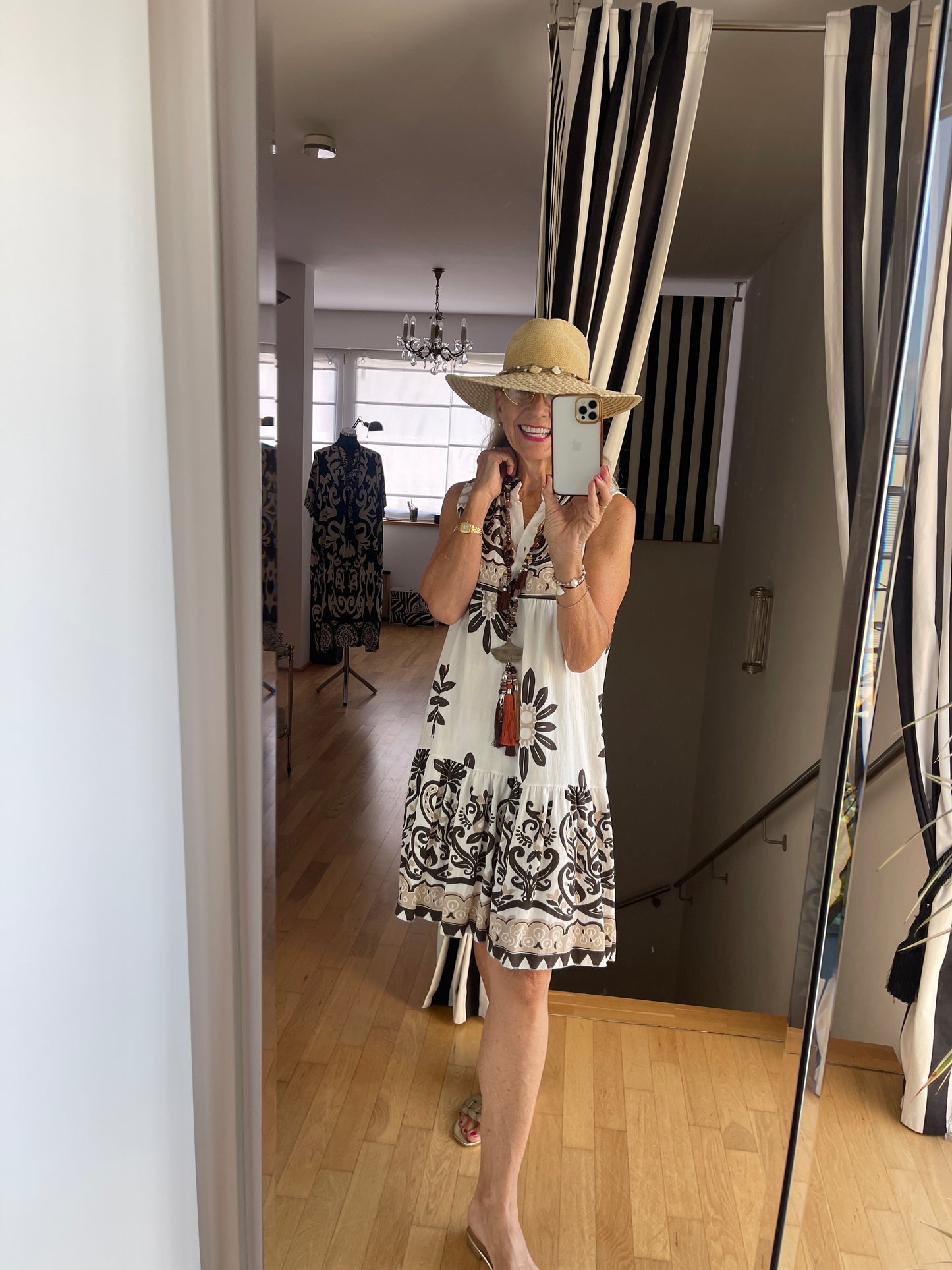 Kleid JONTE brown €49,90 statt €€79,90 .. ein perfekter sommerlicher Allrounder ☀️