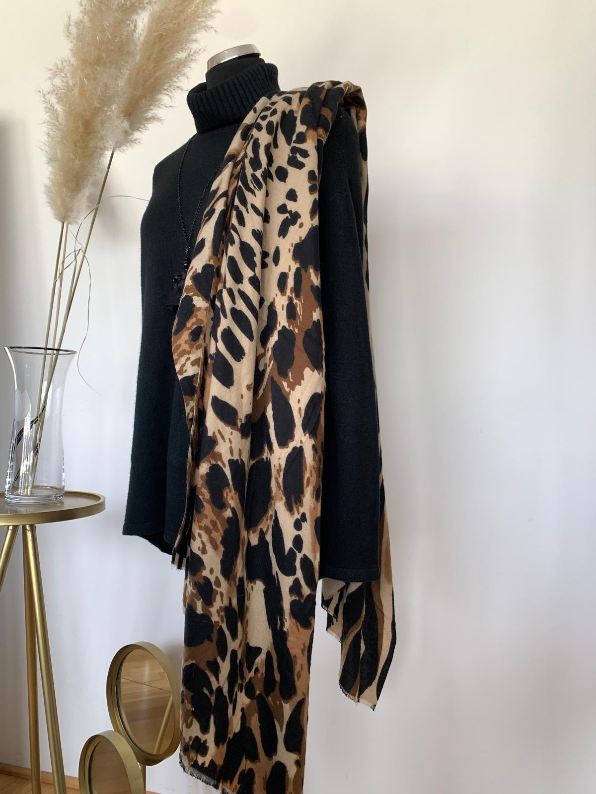 Pullover JANA black; stylisch, locker und leger fallender Longpullover! „Im MEGA-OUTLET“ nur noch €39,90 statt €89,90