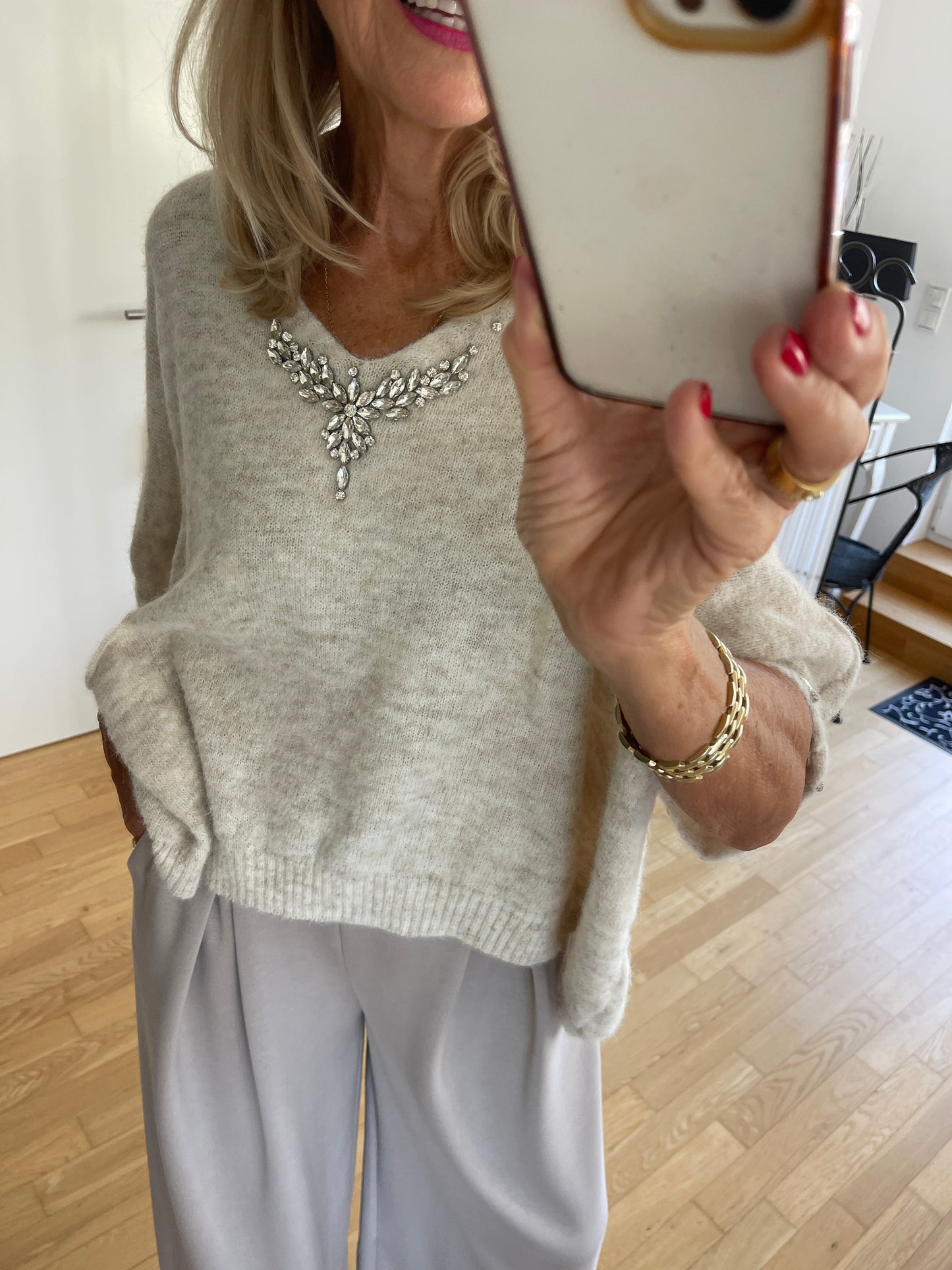 Pullover MAJESTIC €109,90; Luxury Feeling 🍂