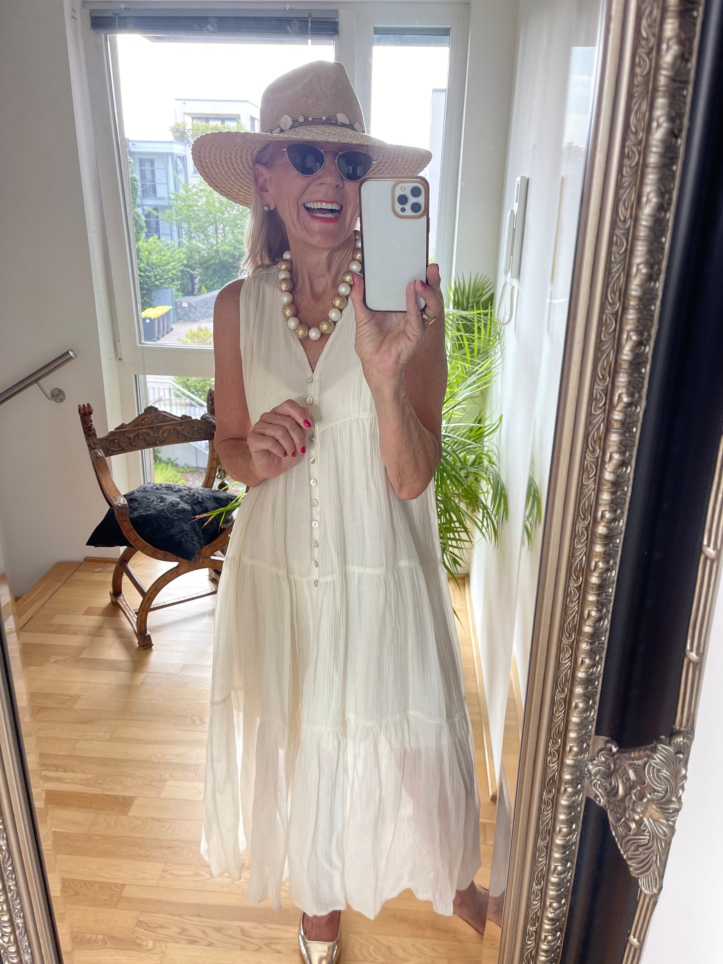Kleid DARDA creme €79,90 statt €109,90; Style trifft Extravaganz