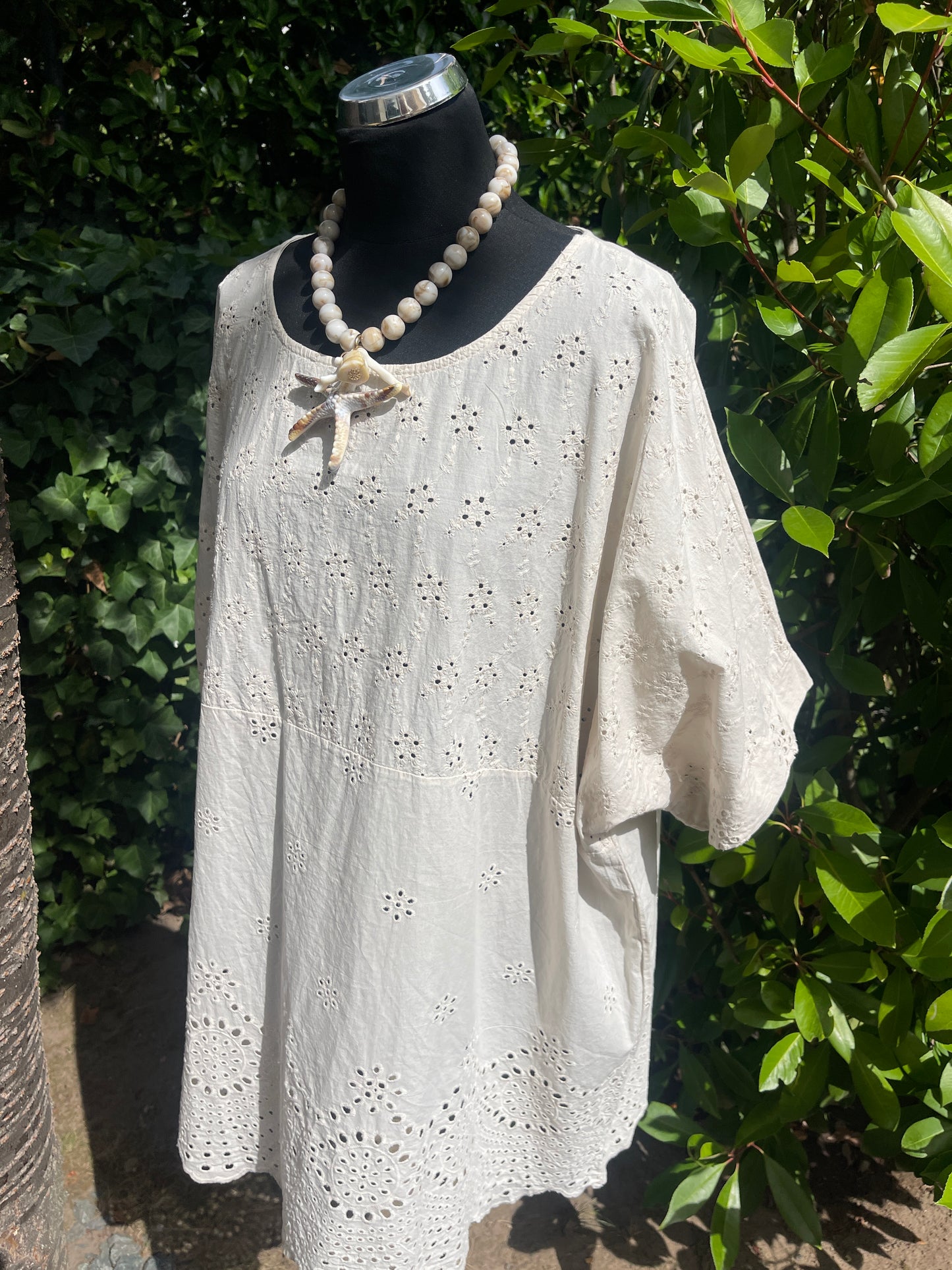 Tunika BLANKO beige €59,90 statt €89,90; auch Genussgrößen möchten super schöne Mode tragen