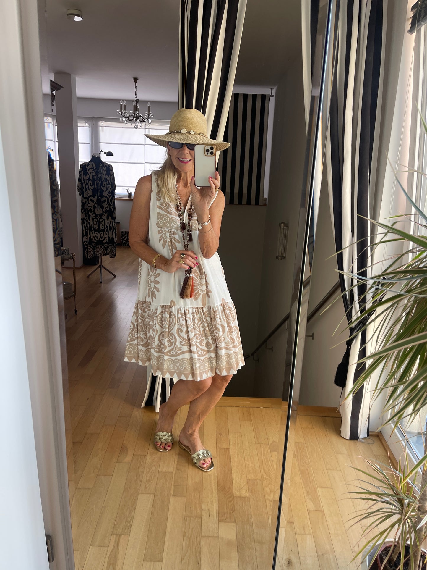 Kleid JONTE beige €49,90 statt €79,90… perfekter, sommerlicher Allrounder ☀️