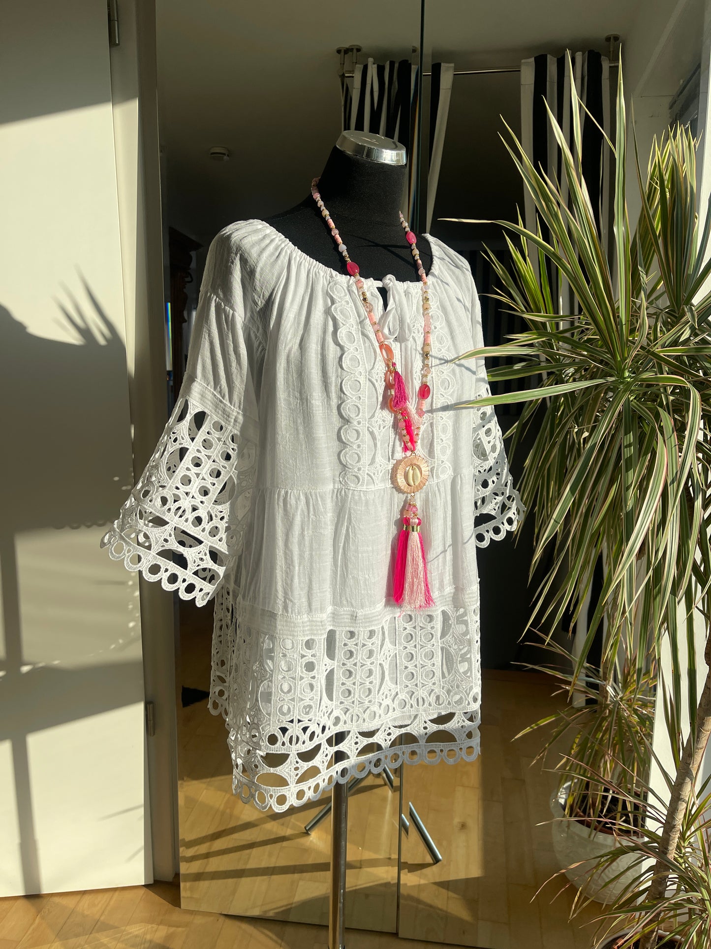Bluse NAUTICO €49,90 statt €79,90; so ein tolles Modell sieht man nicht alle Tage