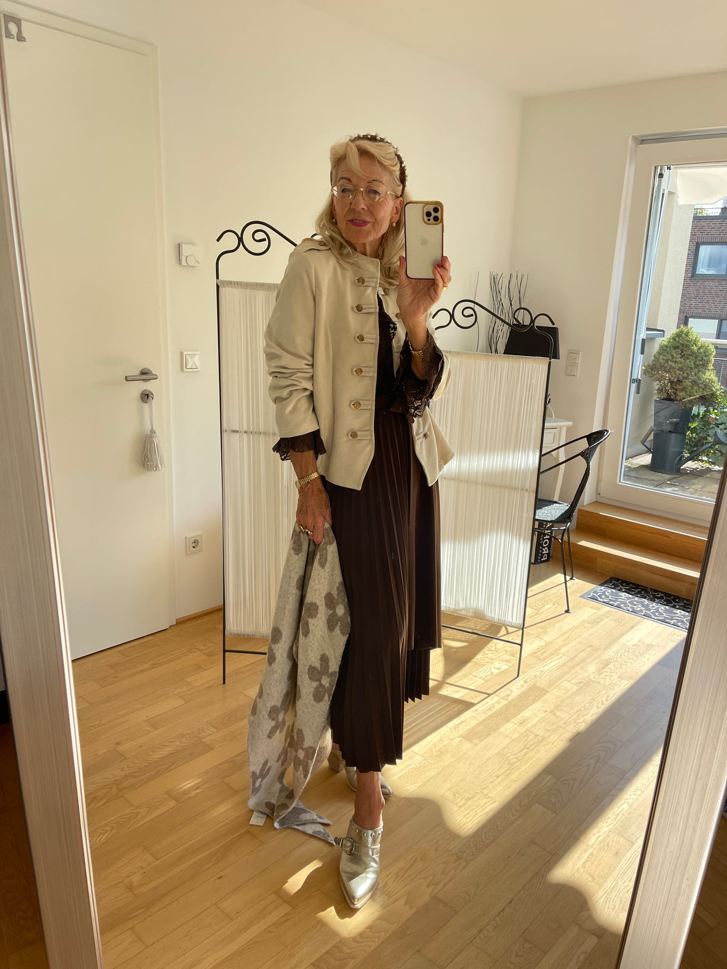 Rock ROCKEFELLER black €109,90; was für ein ausgefallener Schnitt!!