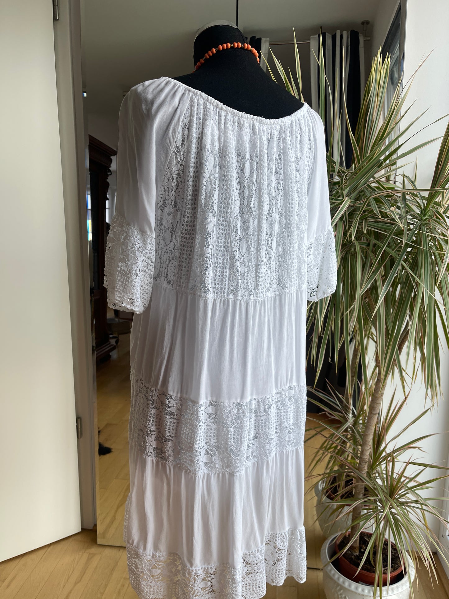 Kleid LEYLA white €79,90 jetzt €49,90… sommerlich luftig und herrlich unkompliziert