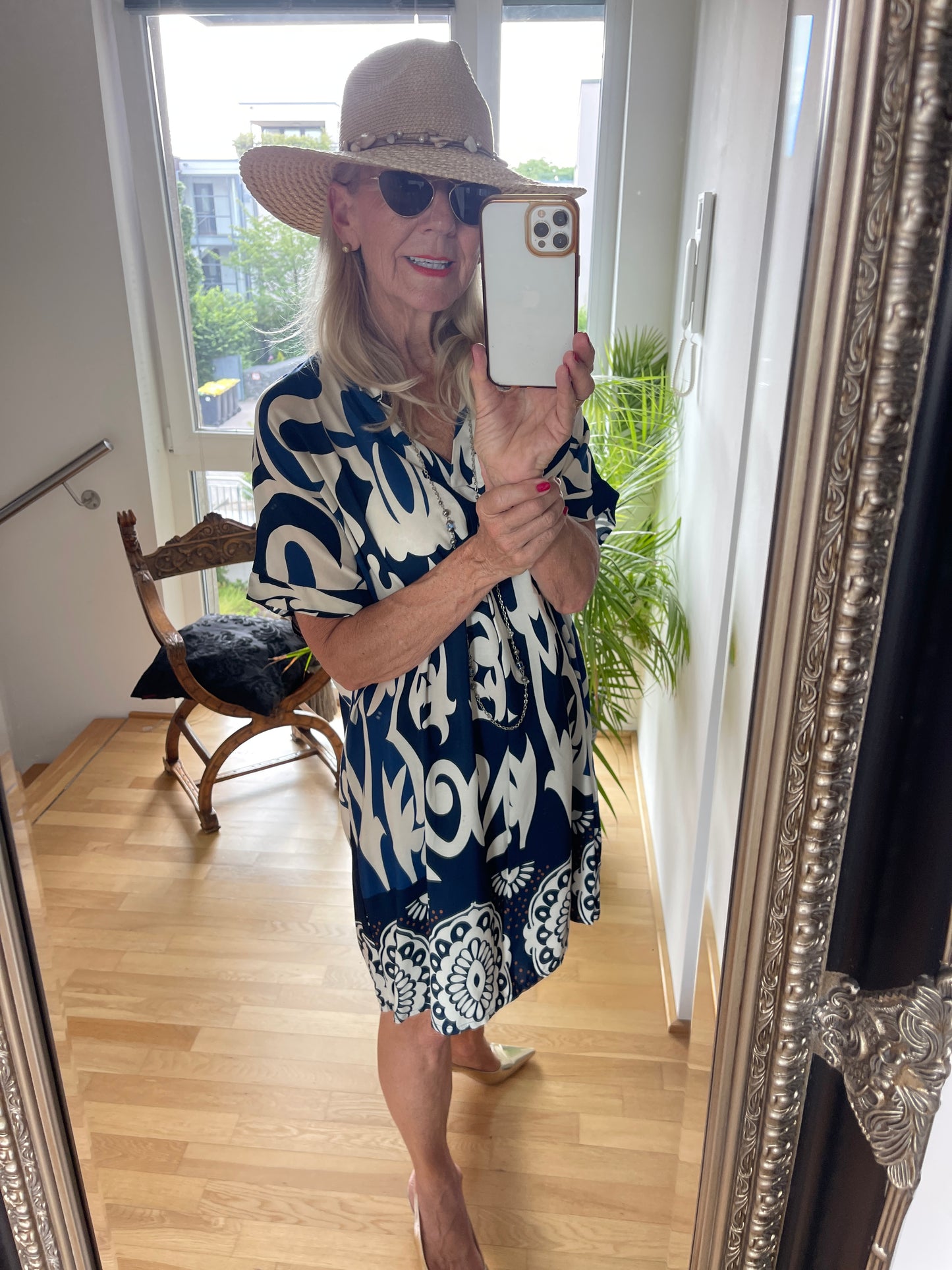 Tunika SULTA blue €59,90 statt €89,90; luftig, schickes Sommeroutfit auch perfekt für XXL-Größen