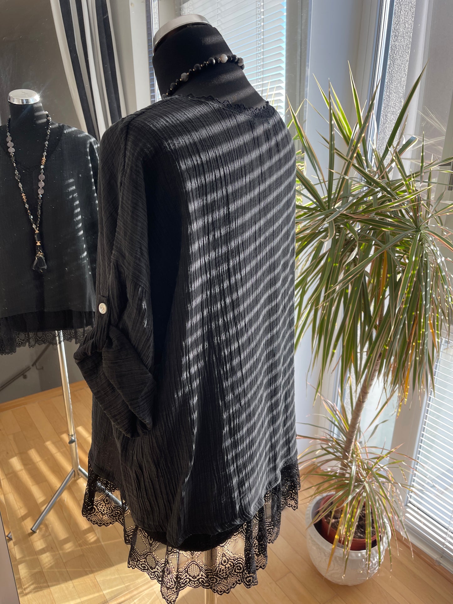 Tunika HELEN black; im Outlet €39,90 statt €69,90 .. so herrlich luftig