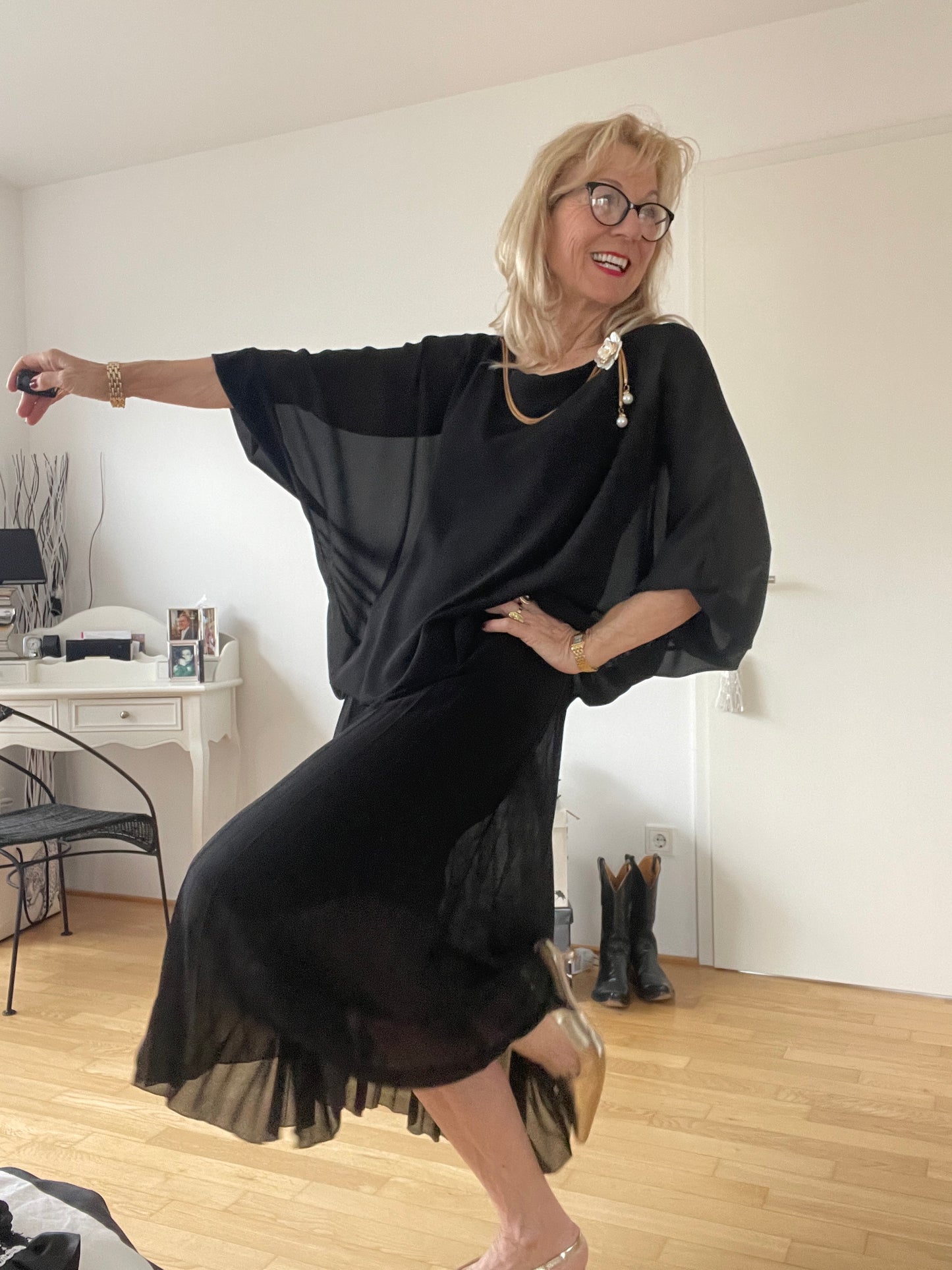 Oberteil KAYMAN im Outlet €39,80 statt €79,90 ein perfektes, super stylisches Modell .. größenlos!!… so genial!!