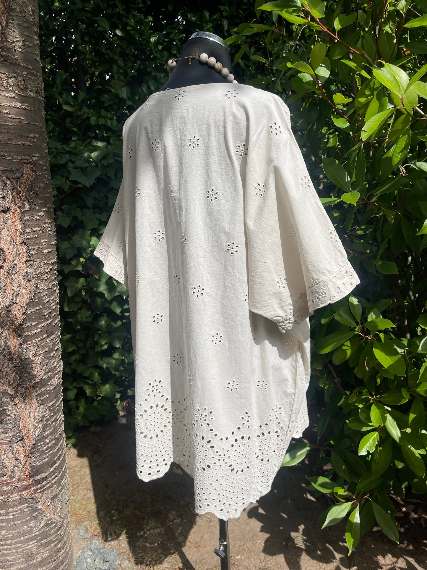 Tunika BLANKO beige €59,90 statt €89,90; auch Genussgrößen möchten super schöne Mode tragen