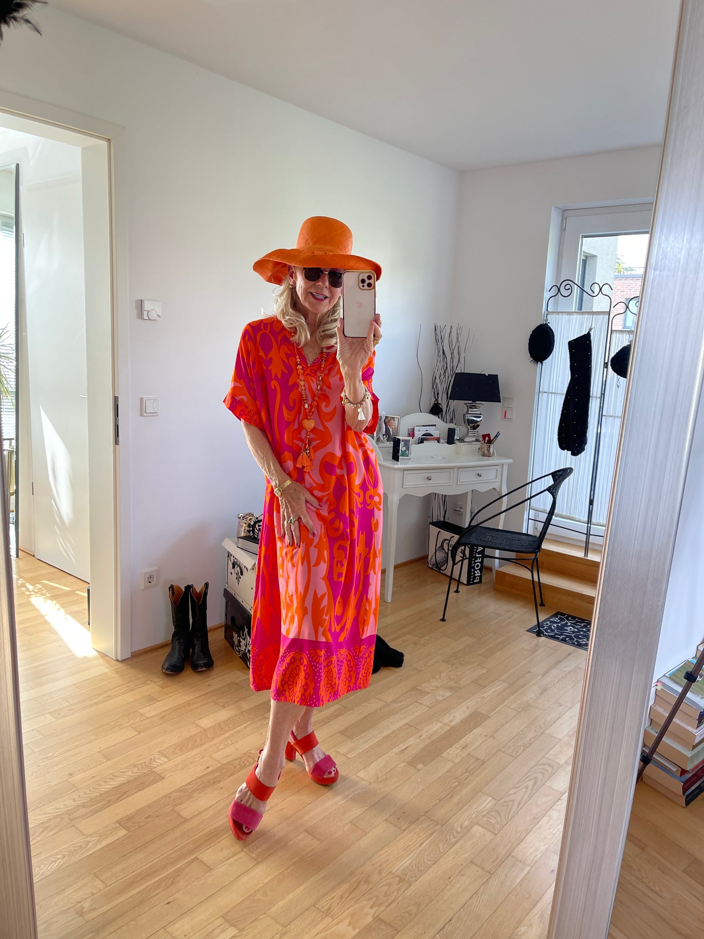Kleid COLOURFUL €99,90; was für eine tolle Farbkombination und sooo herrlich angenehm