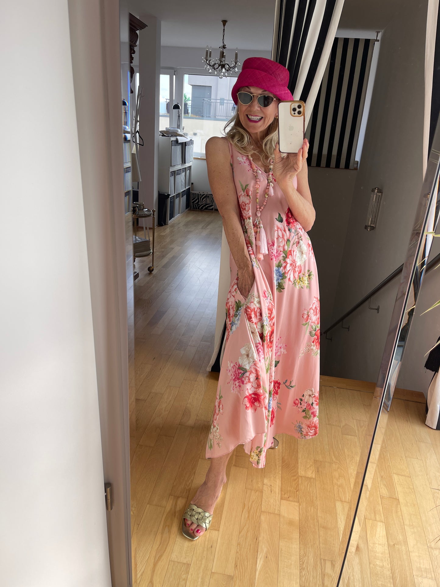 Kleid FLORA €99,90; so ein schöner Name, so ein schönes Kleid
