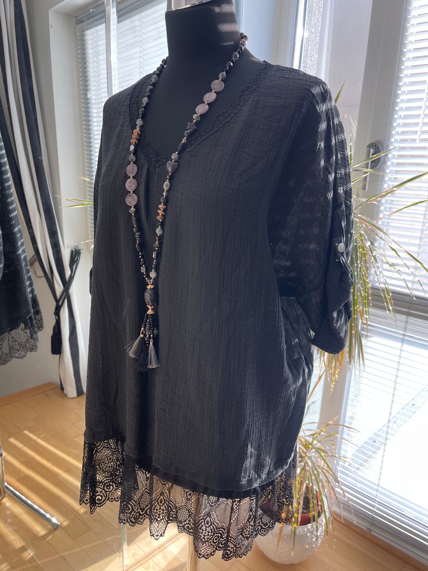 Tunika HELEN black; im Outlet €39,90 statt €69,90 .. so herrlich luftig