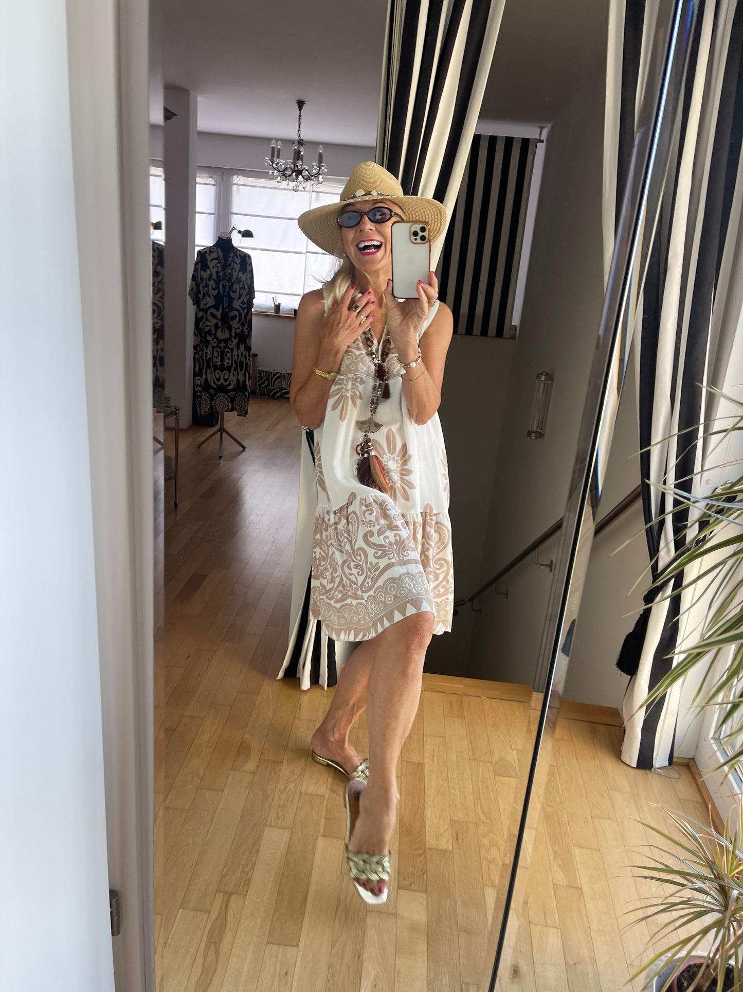 Kleid JONTE beige €49,90 statt €79,90… perfekter, sommerlicher Allrounder ☀️