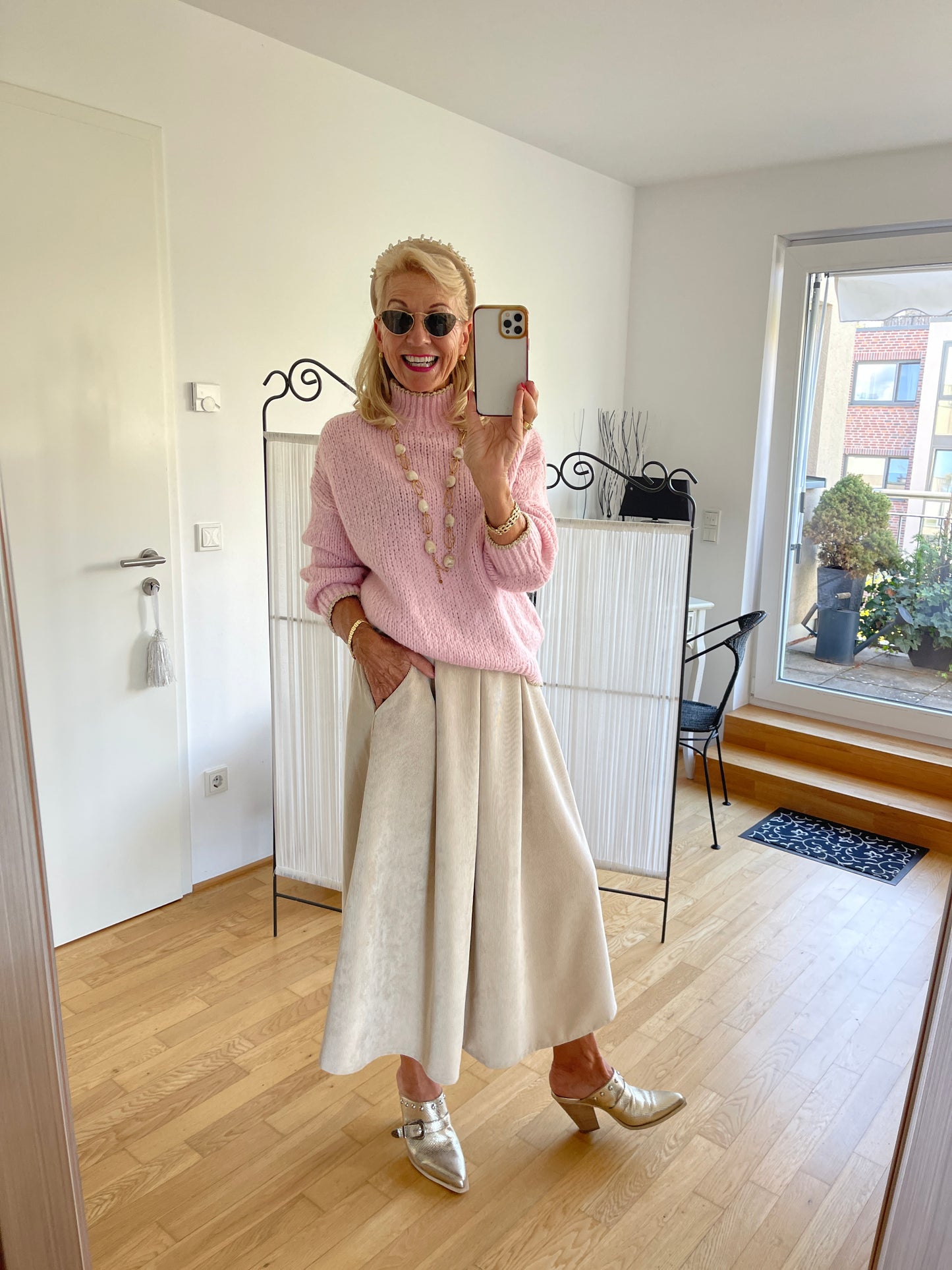 Rock CASCADEUR €99,90; edler Feincord,…so angenehm und herrlich fallend🍂