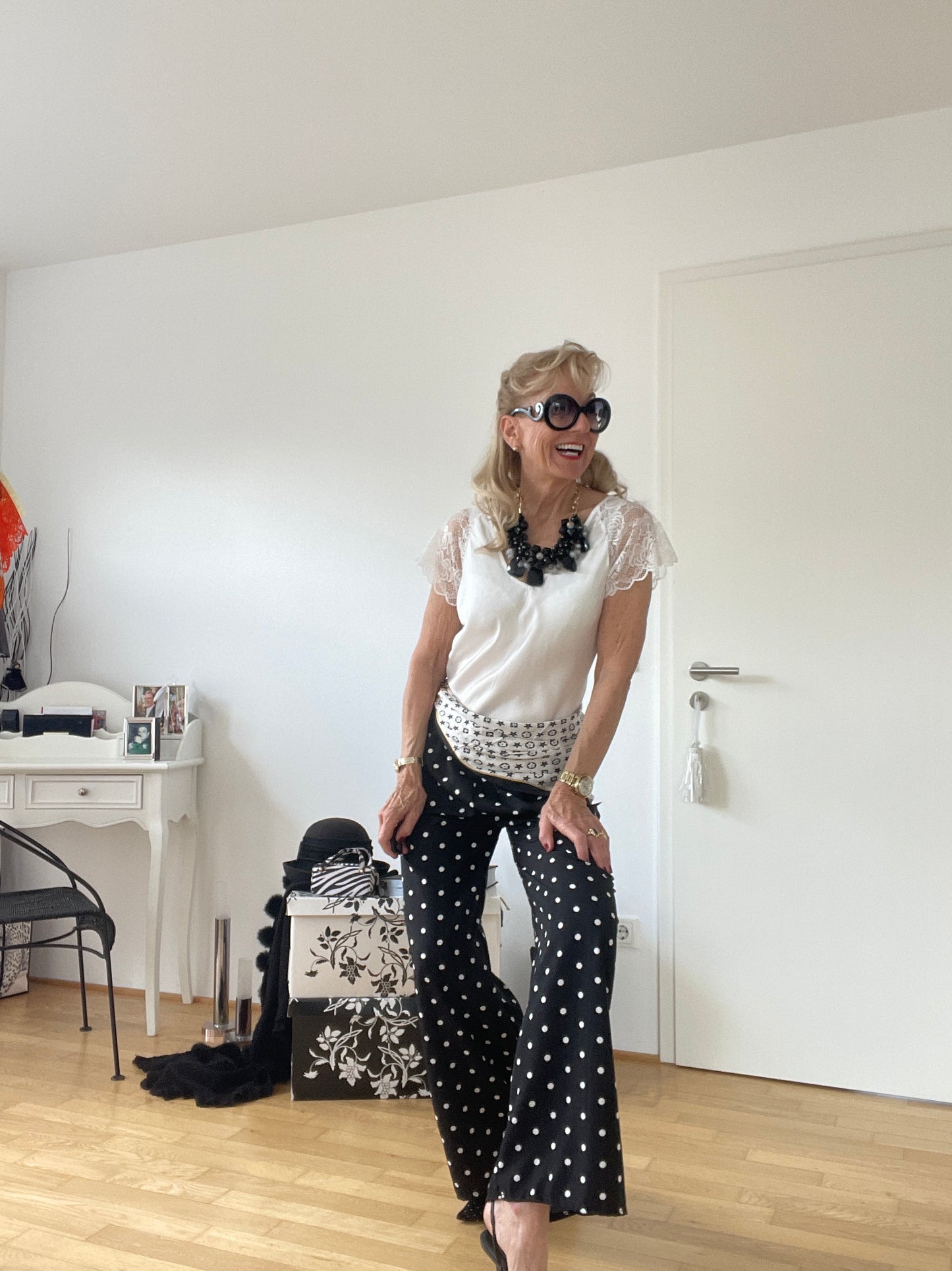 Oberteil/Top SUSA white €49,90; ein genial schickes Basic-Teil