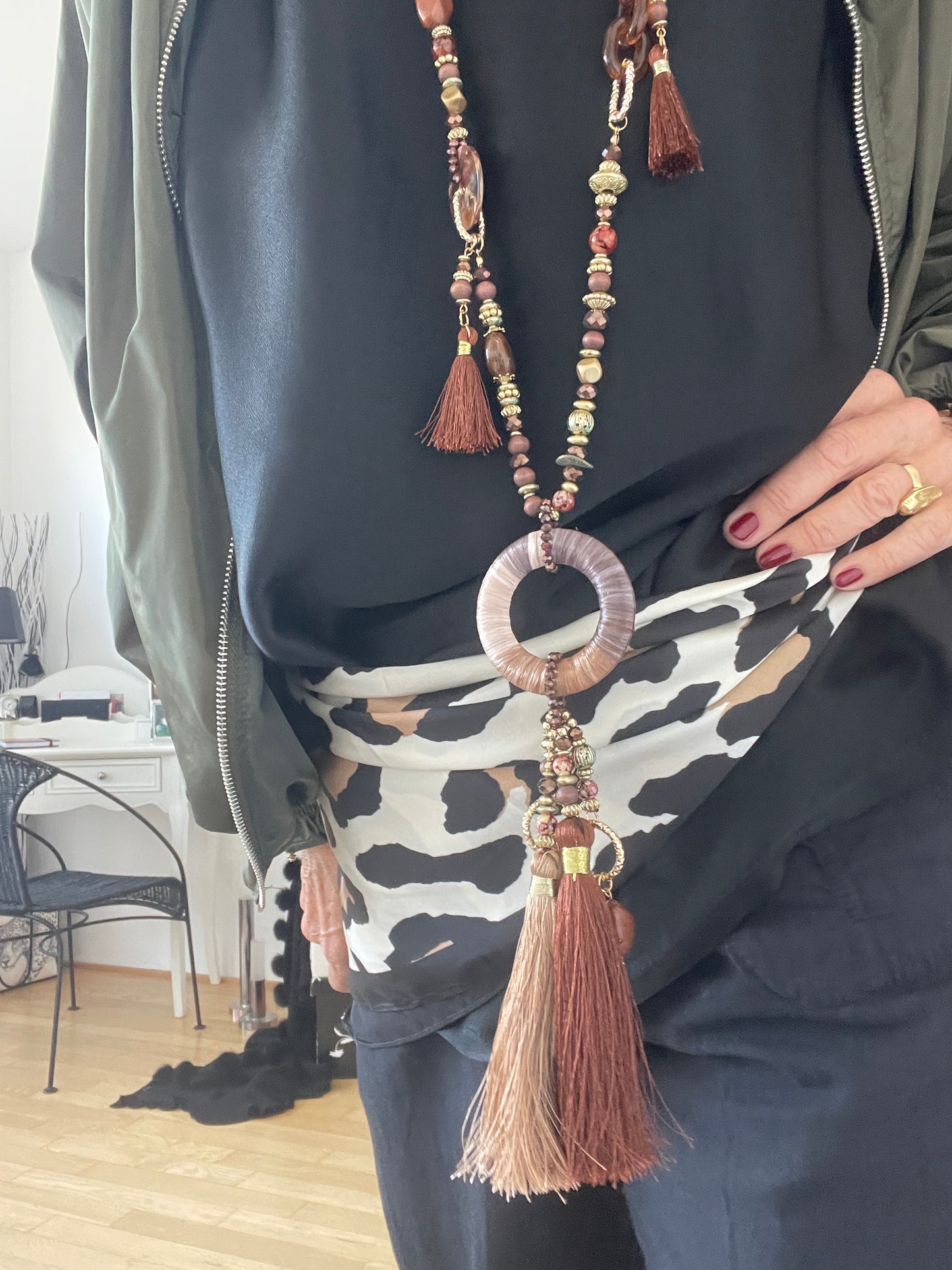 Kette TAMIN €49,90; stylische Longkette!! Peppt jedes schlichte Outfit auf