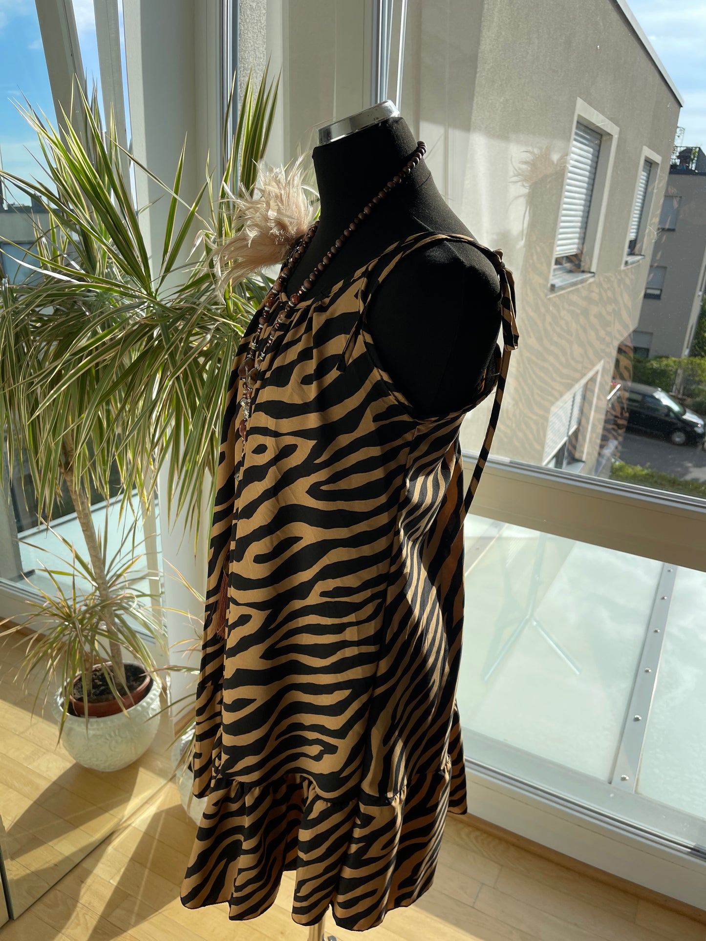 Kleid COPPA €39,90 statt €69,90; .. luftiger geht es kaum!