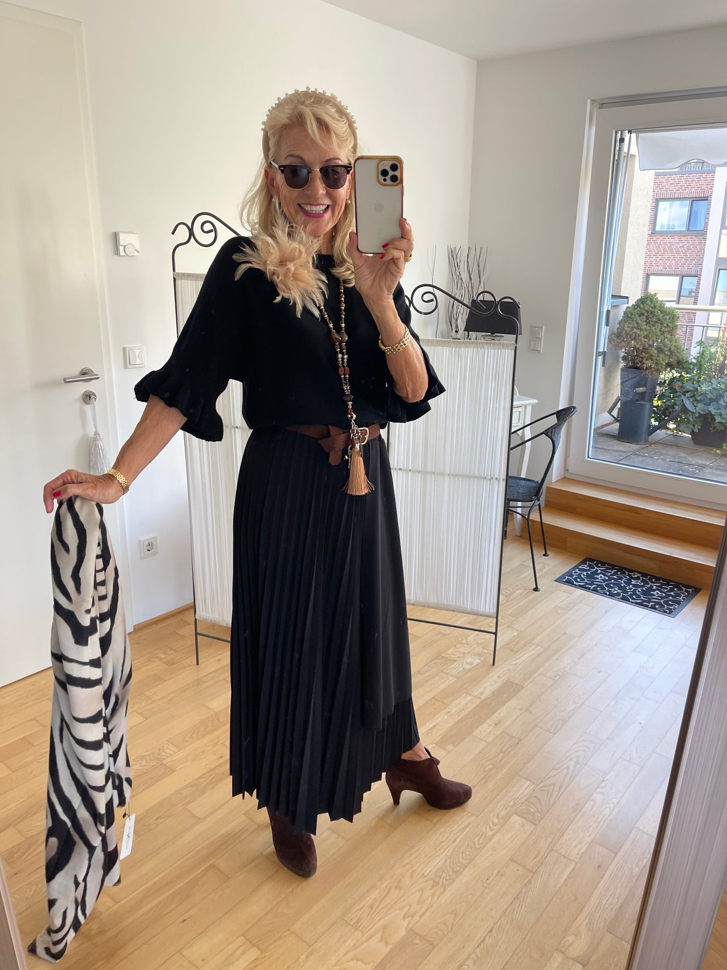 Pullover COLETTE black €69,90; edel, schick und so kuschelig🍂