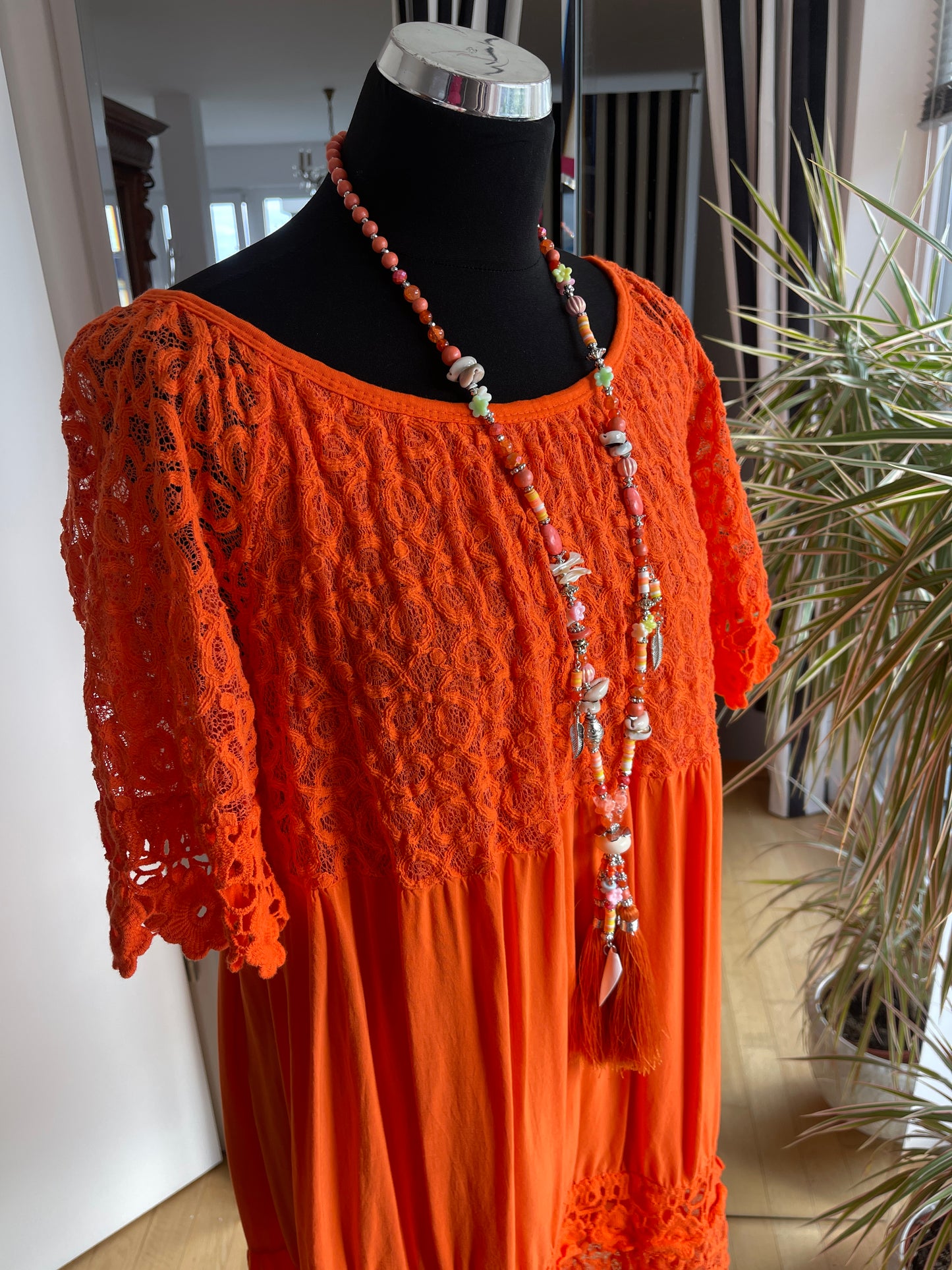 Kleid JUFA orange €79,90; … das perfekte sommerliche Reisekleid