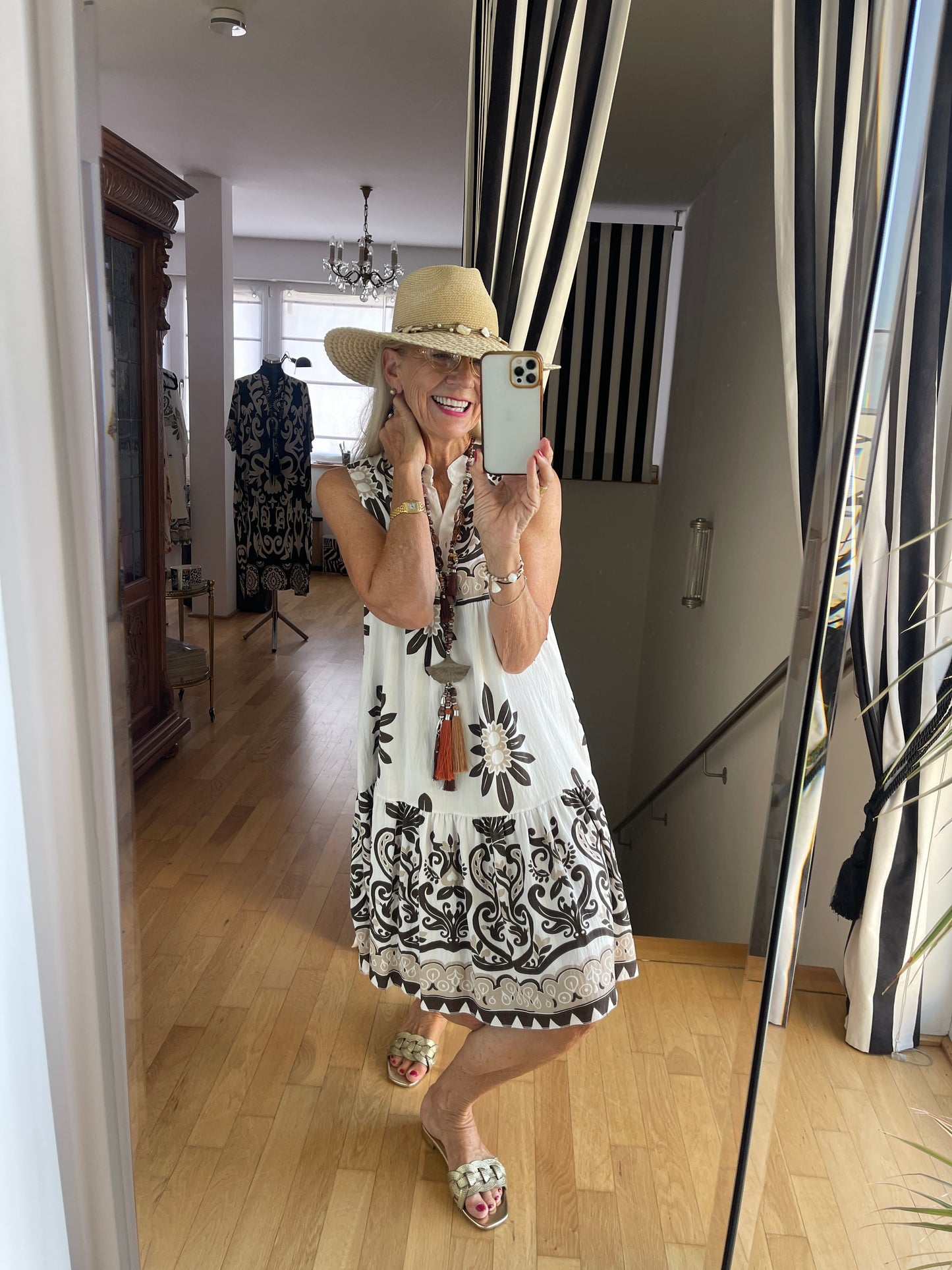 Kleid JONTE brown €49,90 statt €€79,90 .. ein perfekter sommerlicher Allrounder ☀️