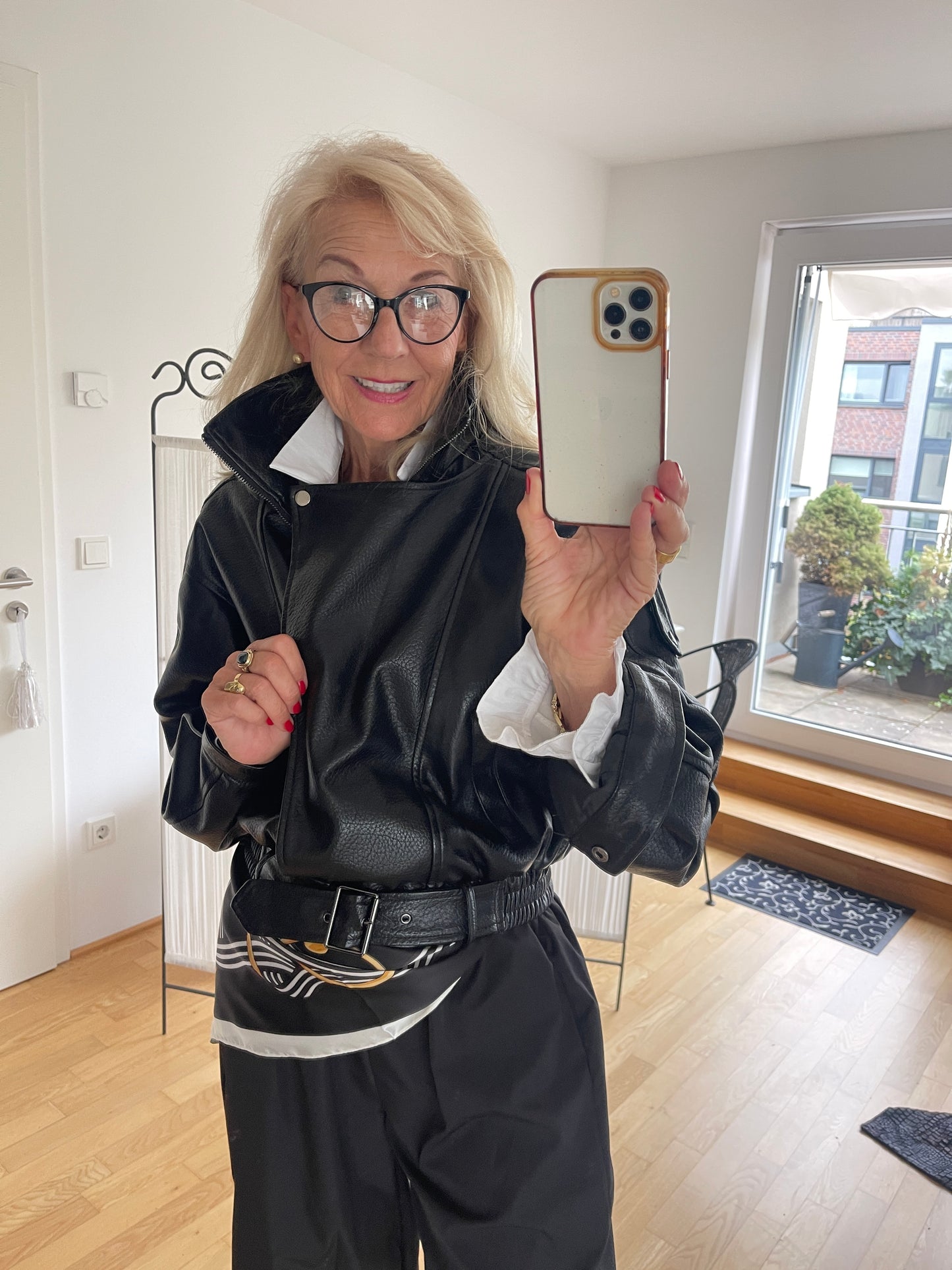 Jacke MONTREUX €169,90; richtig cool & sooo lässig, mega!🍂